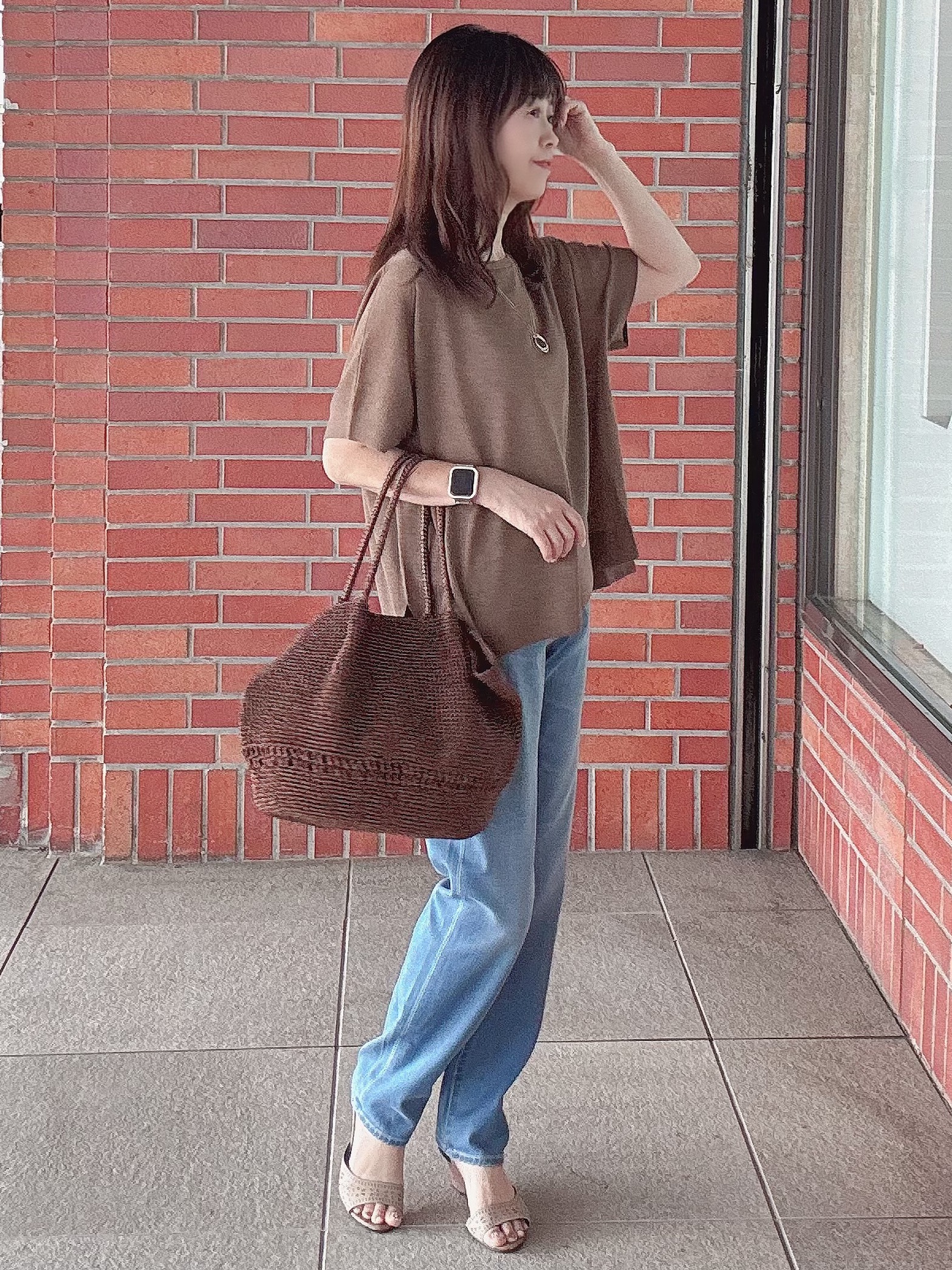 makiさんの「UNTITLED｜【アンサンブル可/品のある透け感】Tシャツ風ニットトップス」を使ったコーディネート