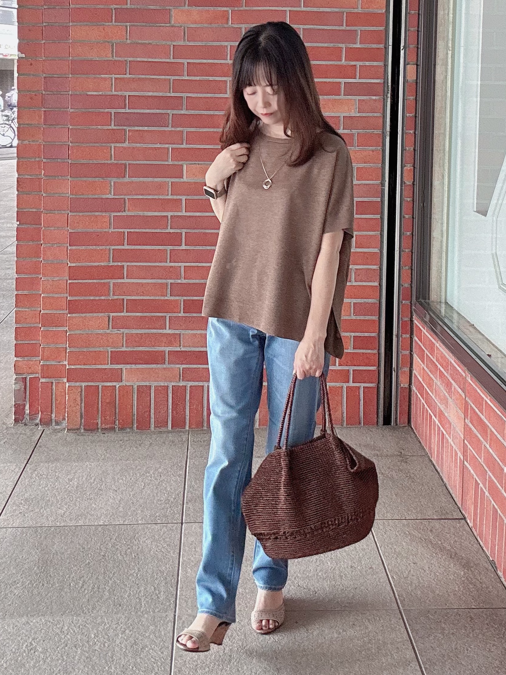 makiさんの「UNTITLED｜【アンサンブル可/品のある透け感】Tシャツ風ニットトップス」を使ったコーディネート