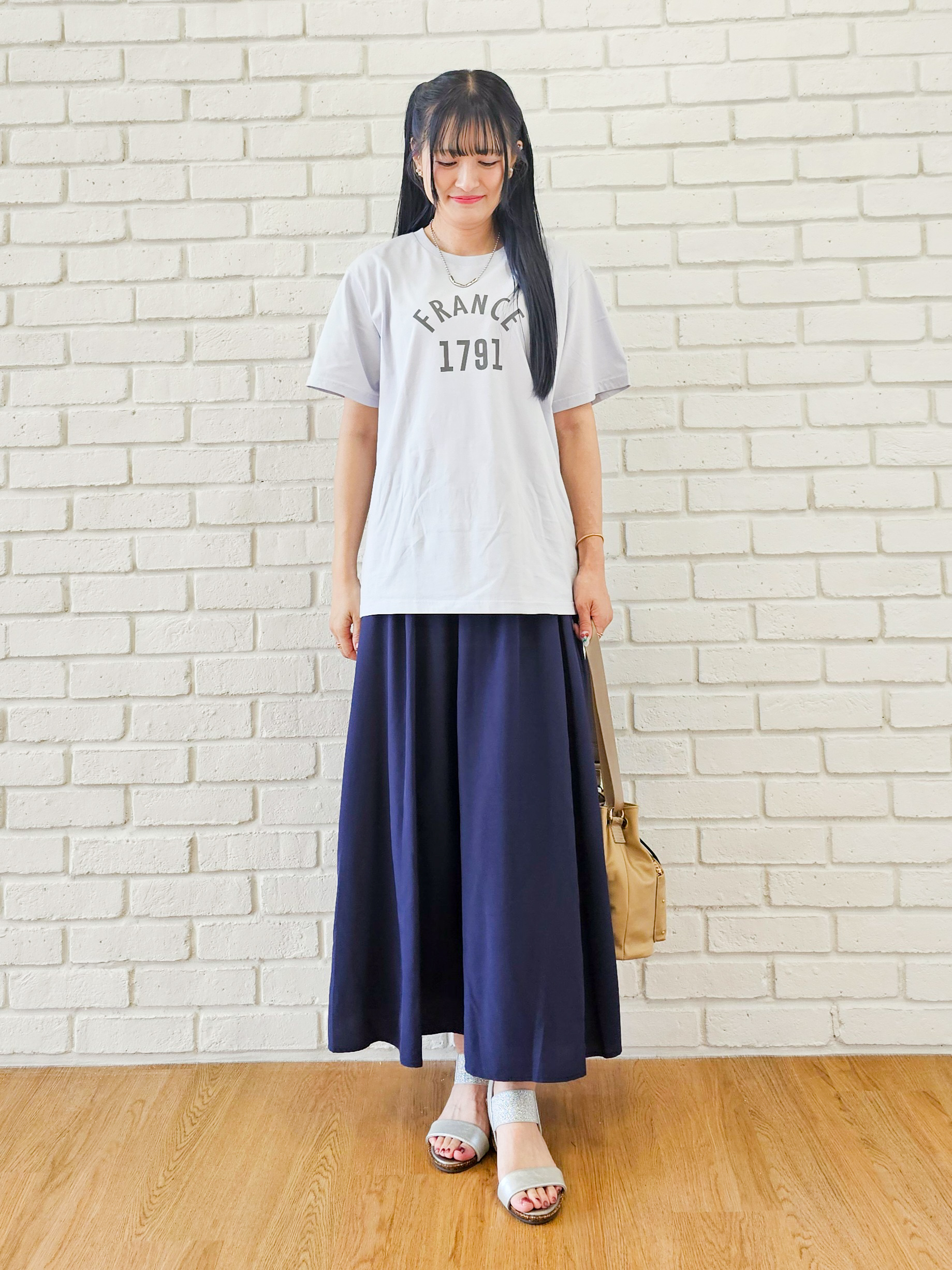 ゆゆさんの「SHOO･LA･RUE｜【ひんやり/洗濯機可/S-LL】夏に快適サラサラ感 大人のひんやりプリントTシャツ」を使ったコーディネート
