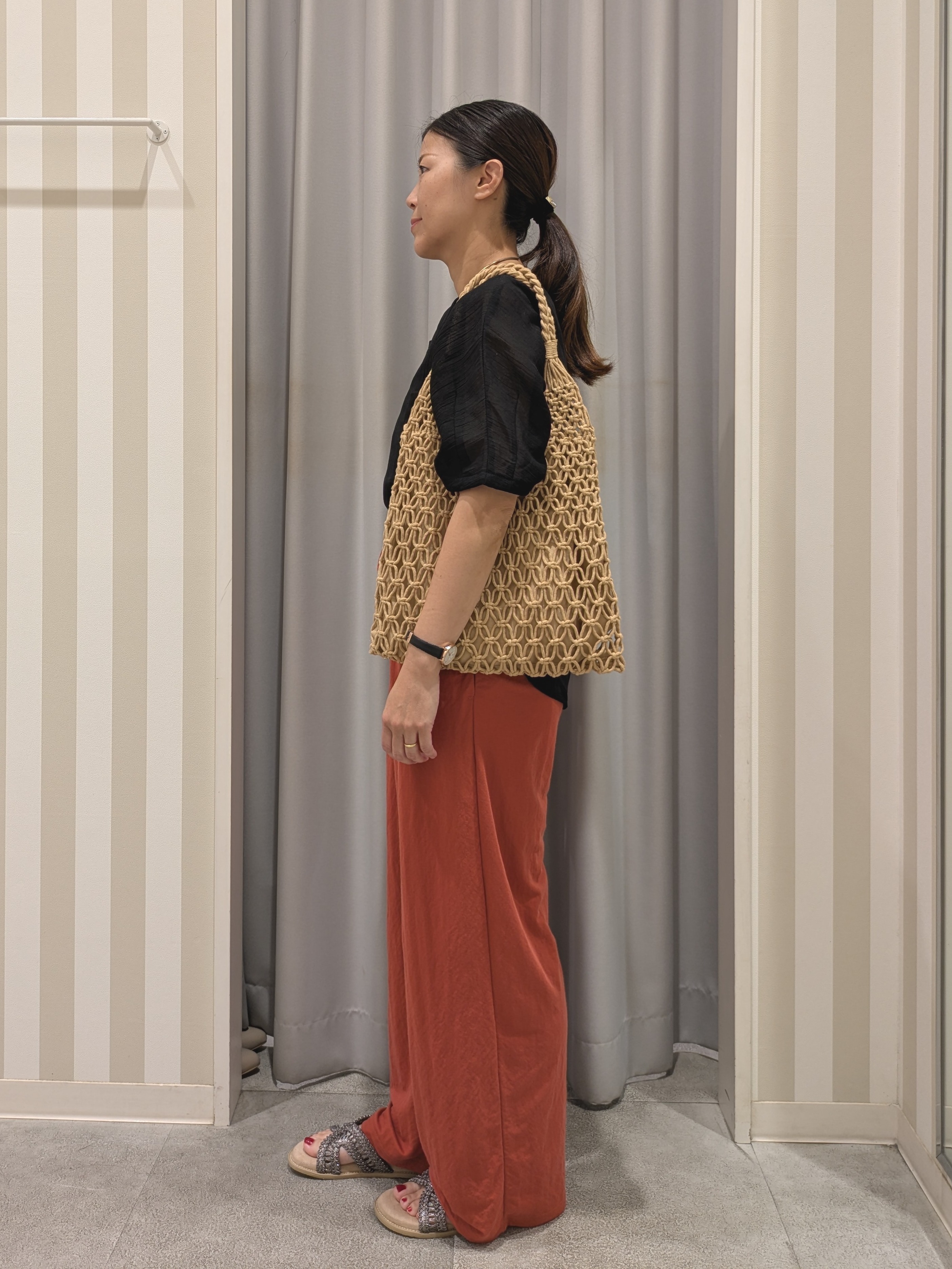 𝐂𝐡𝐢𝐢 &hearts;(ちー)さんの「SHOO･LA･RUE｜【洗濯機可/選べる6色】程よいシアー感が涼し気 ゆったりワッシャードルマンブラウス」を使ったコーディネート