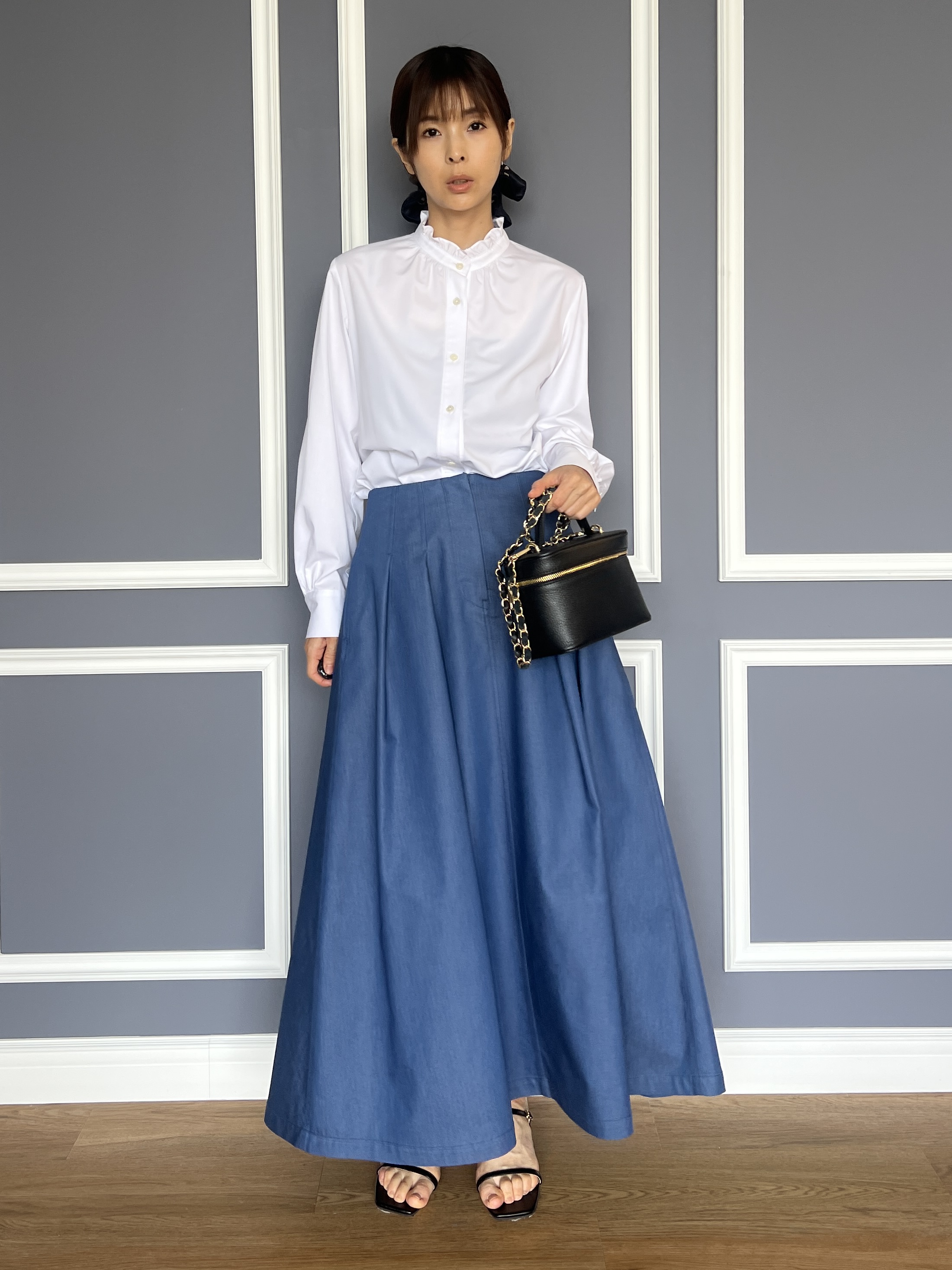misaさんの「DRESSTERIOR｜【接触冷感/吸水速乾】クールタッチ デニムライク タックスカート」を使ったコーディネート