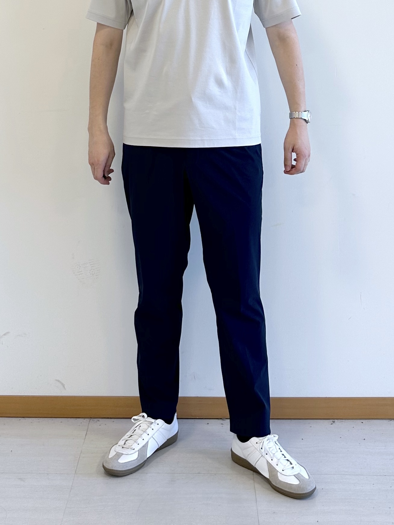 イッシーさんの「TAKEO KIKUCHI｜【接触冷感】アイスクリアコットン ワンポイント ポロシャツ」を使ったコーディネート