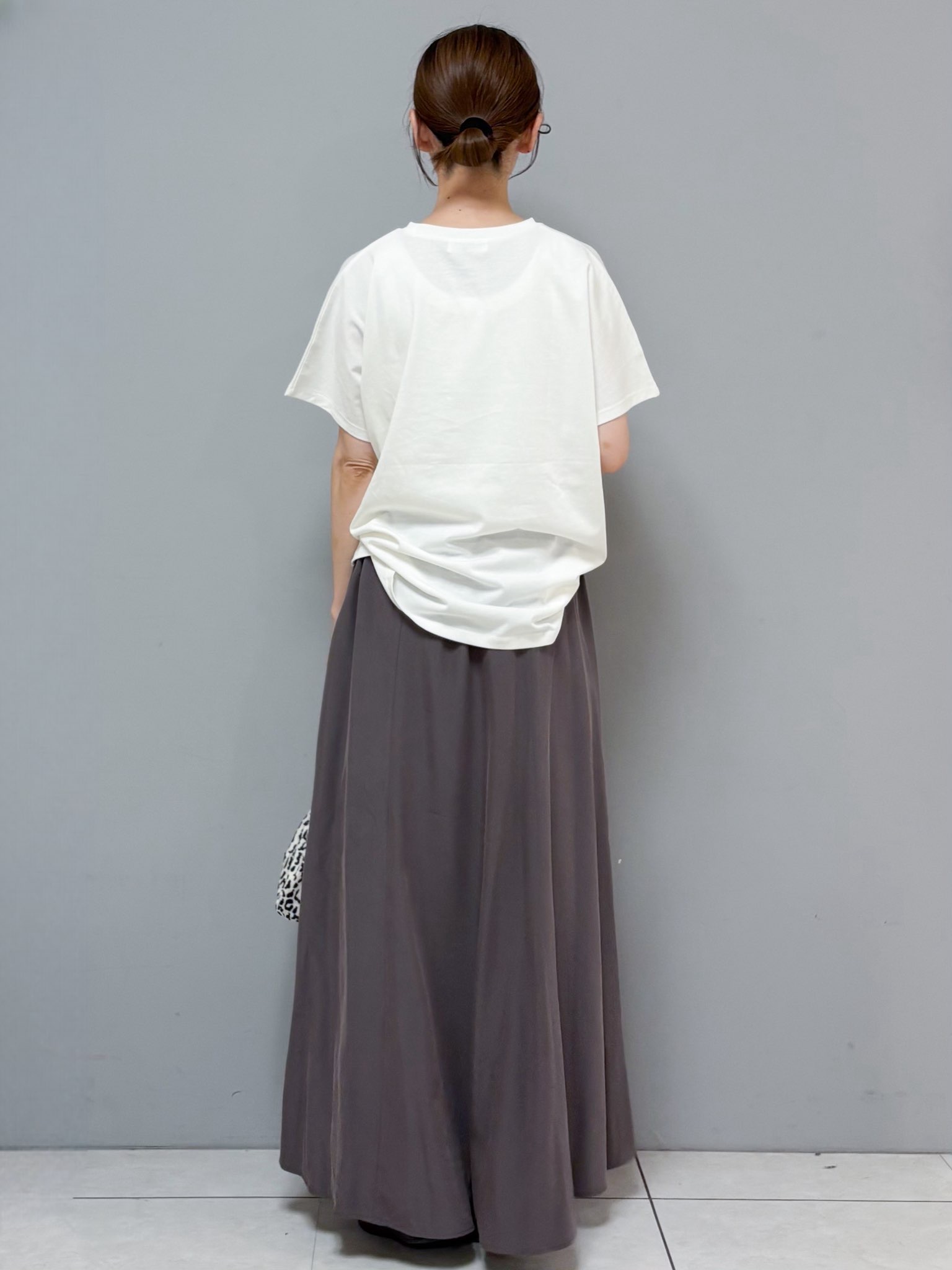 yさんの「OPAQUE.CLIP｜フォトプリントTシャツ【洗濯機OK】」を使ったコーディネート