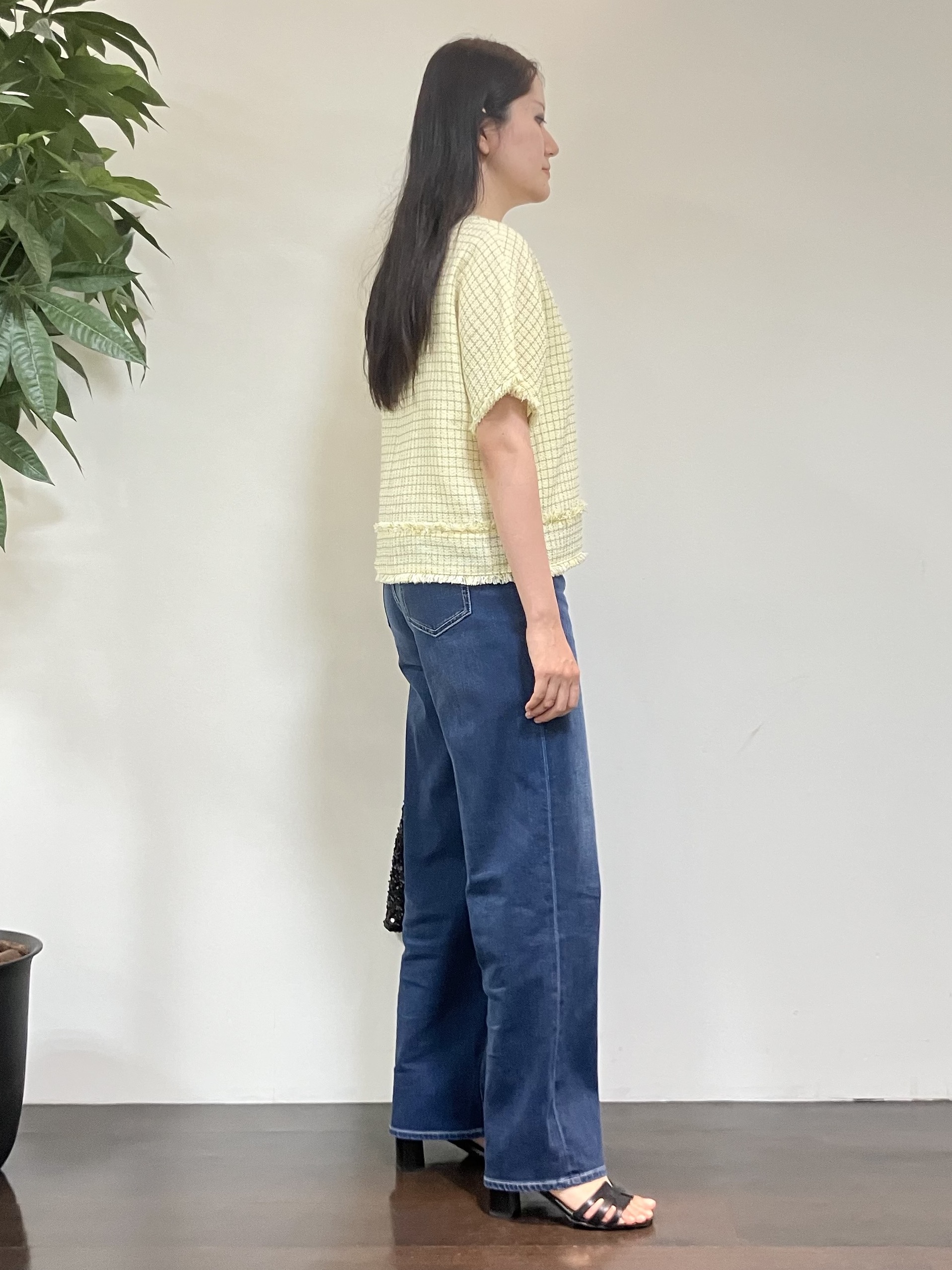 カレンさんの「UNTITLED｜ファンシーツイードブラウス」を使ったコーディネート