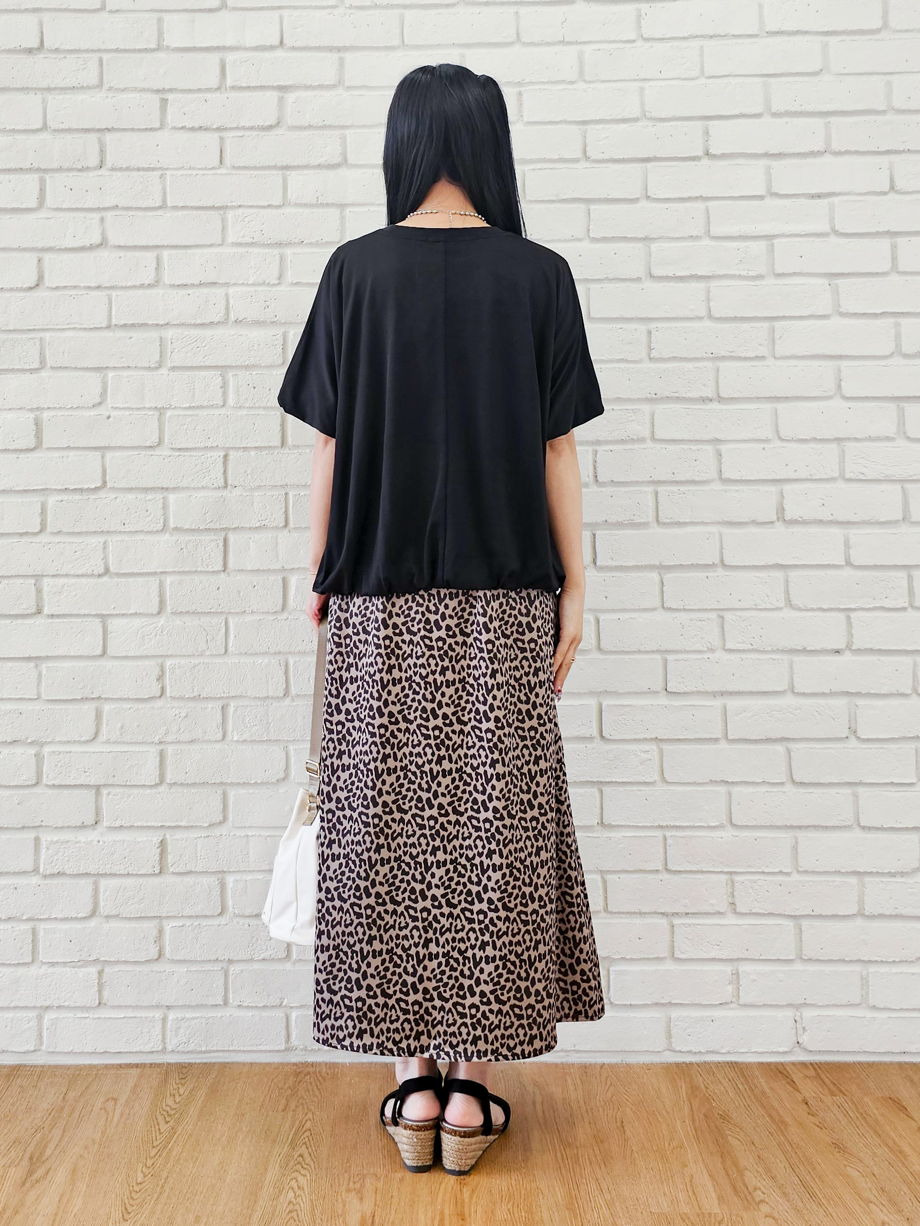 ゆゆさんの「SHOO･LA･RUE｜【ひんやり/洗濯機可】インせず着られる バルーンデザインTシャツ」を使ったコーディネート