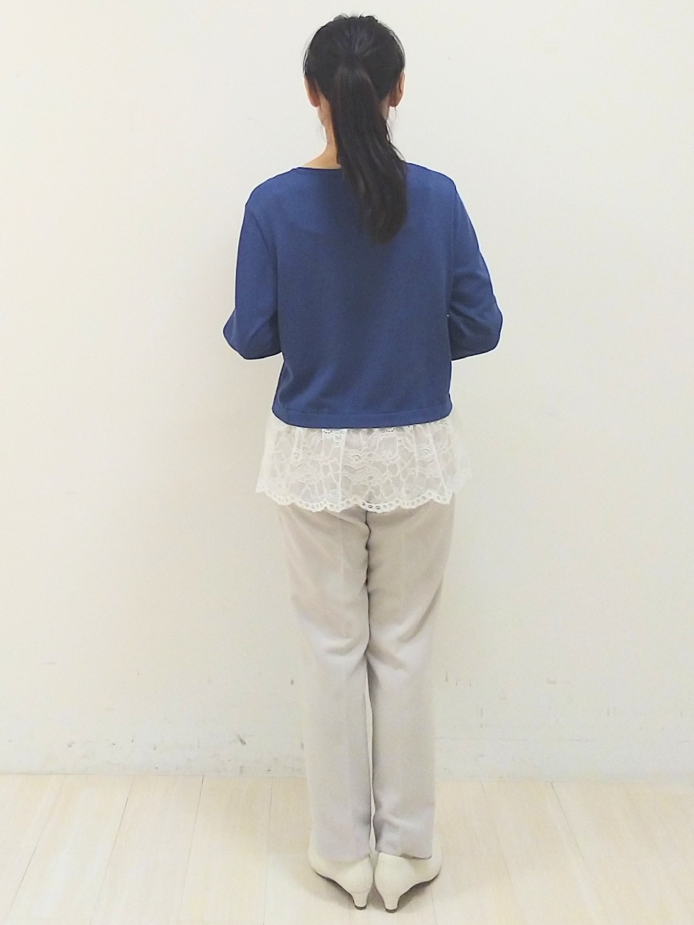 SANAさんの「Reflect｜【手洗い可】レースデザインニットカーディガン」を使ったコーディネート