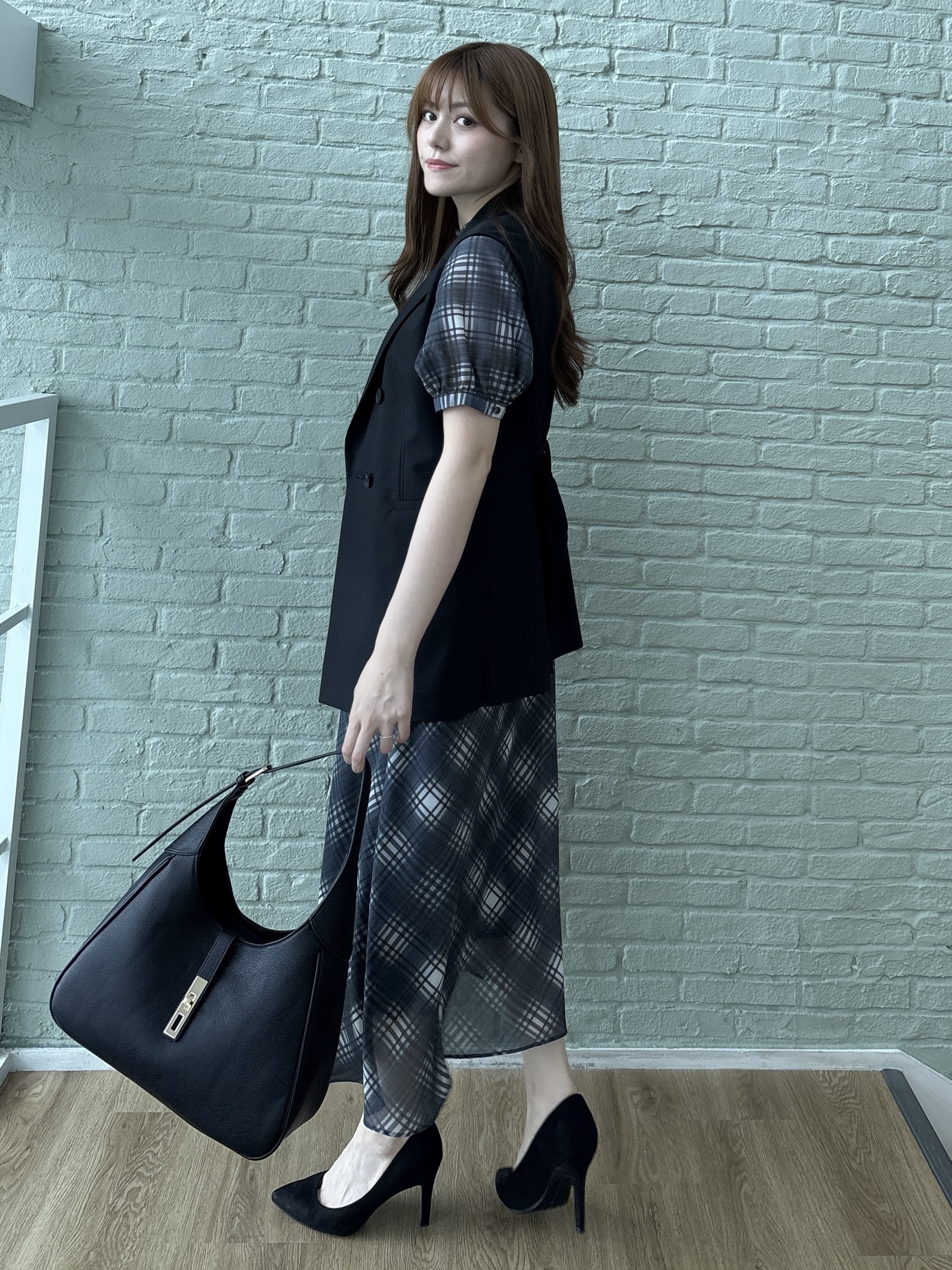 sayaさんの「COUP DE CHANCE｜【手洗い可／日本製】テーラードジレ」を使ったコーディネート