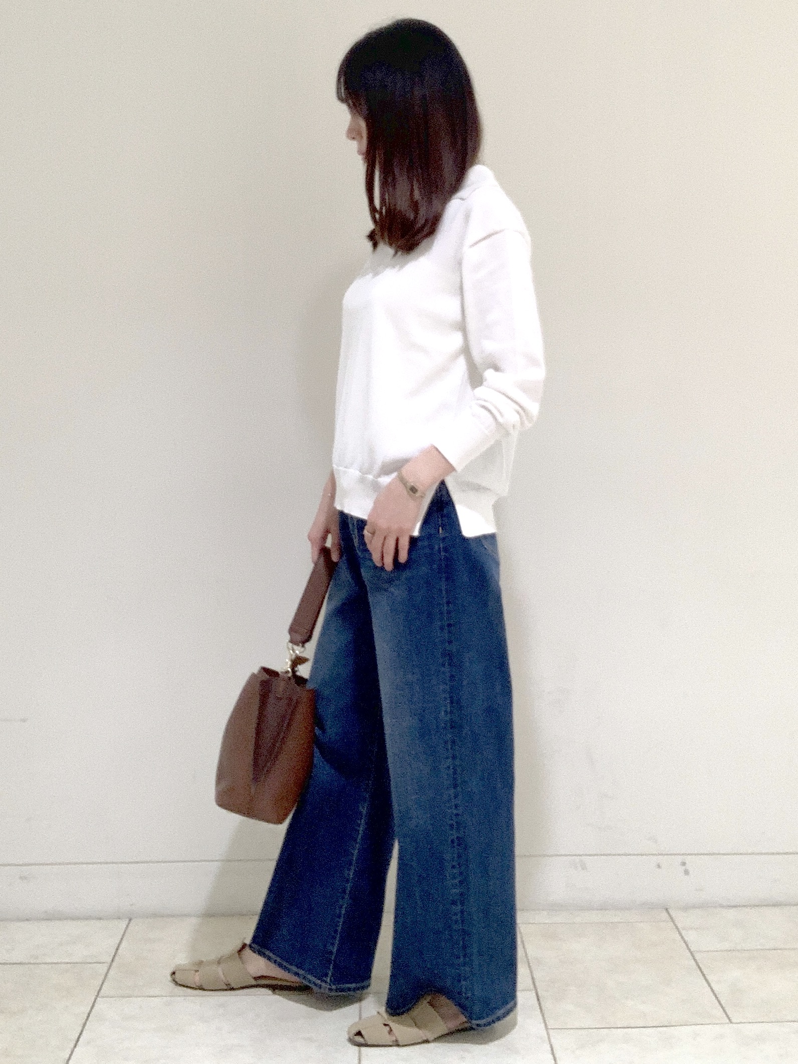 ヤマグチさんの「Reflect｜スキッパーネックニットプルオーバー」を使ったコーディネート