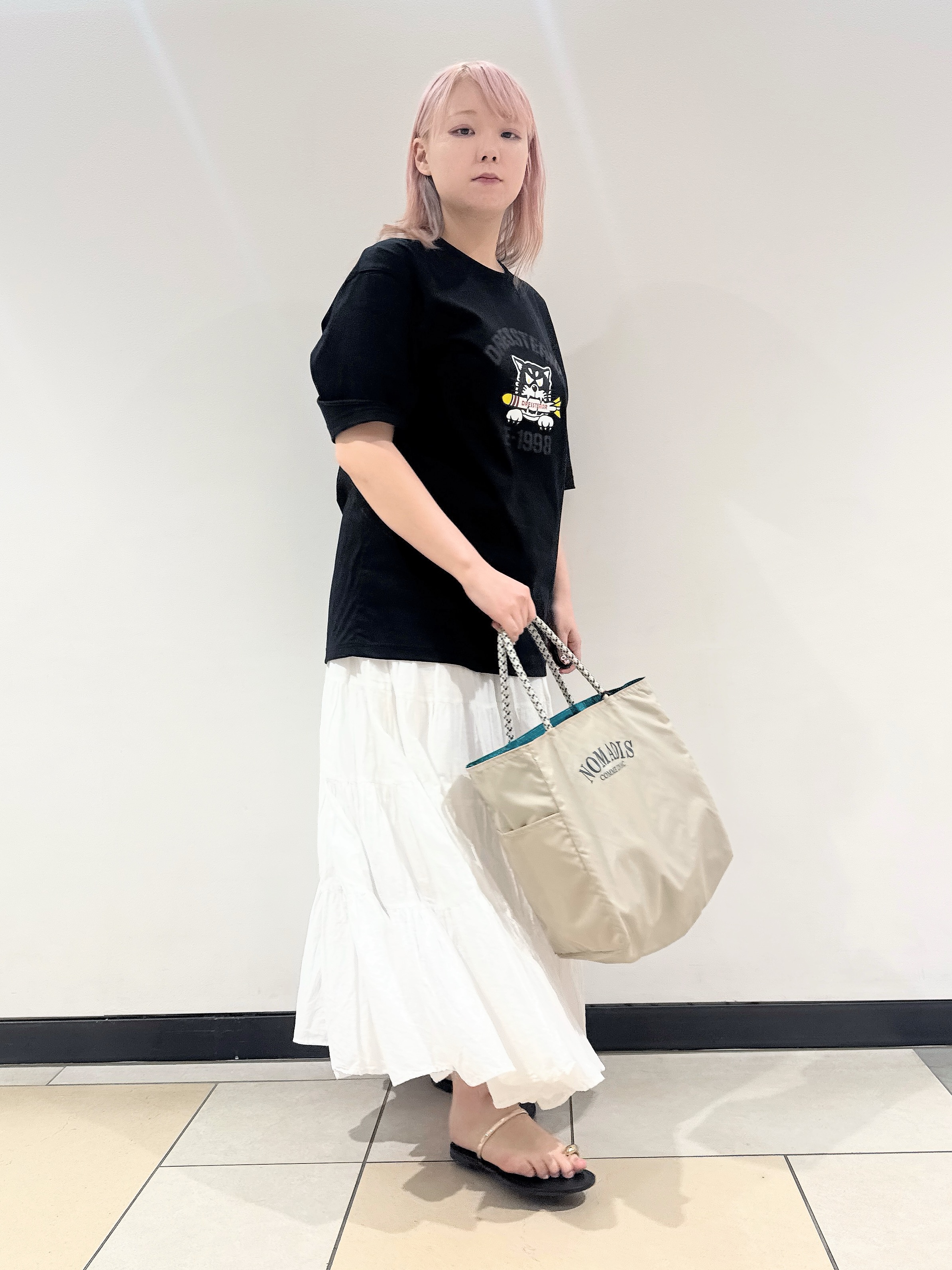 なかもとあきさんの「DRESSTERIOR｜【接触冷感／抗菌防臭／消臭】ICE CLEAR COTTON ミサイルキャットTシャツ」を使ったコーディネート