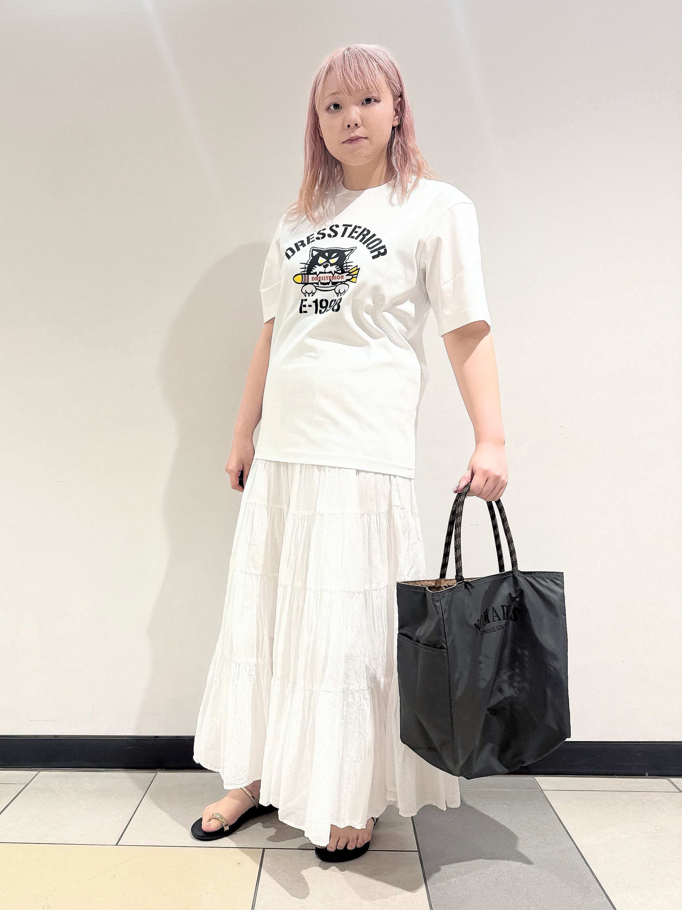 なかもとあきさんの「DRESSTERIOR｜【接触冷感／抗菌防臭／消臭】ICE CLEAR COTTON ミサイルキャットTシャツ」を使ったコーディネート