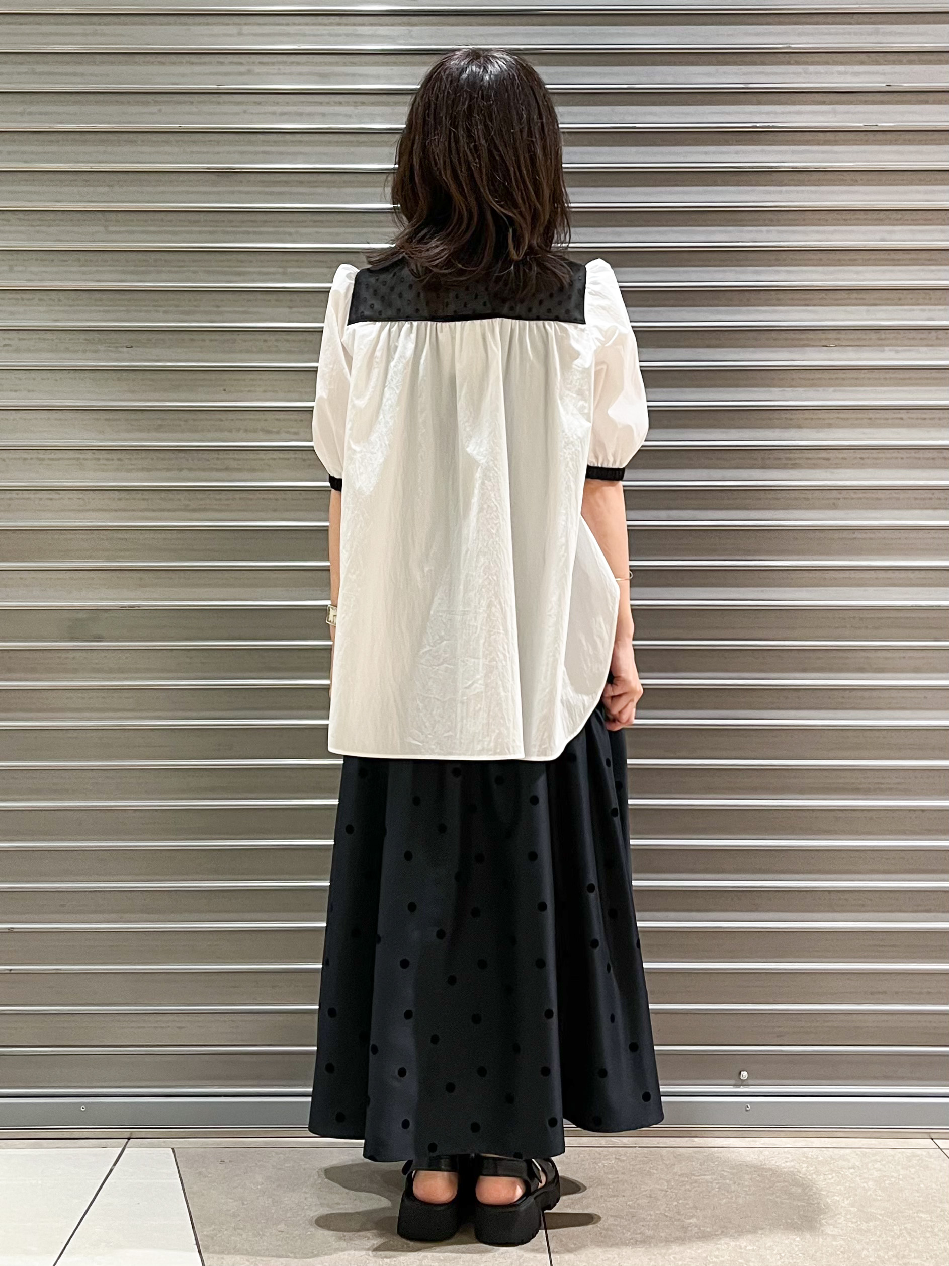 じゅんさんの「DRESSTERIOR｜【着映え】パフスリーブ ブザムブラウス」を使ったコーディネート