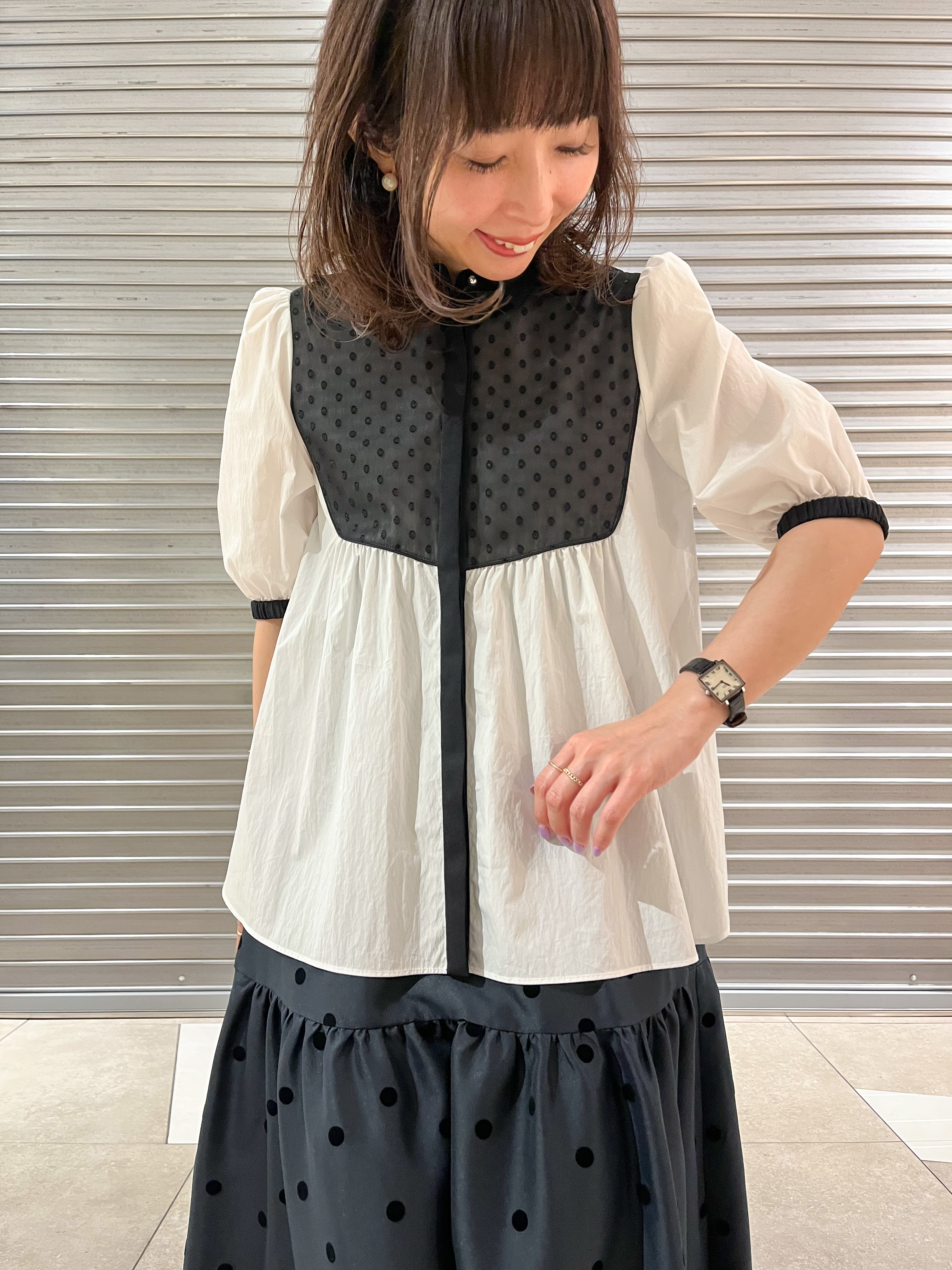 じゅんさんの「DRESSTERIOR｜【着映え】パフスリーブ ブザムブラウス」を使ったコーディネート