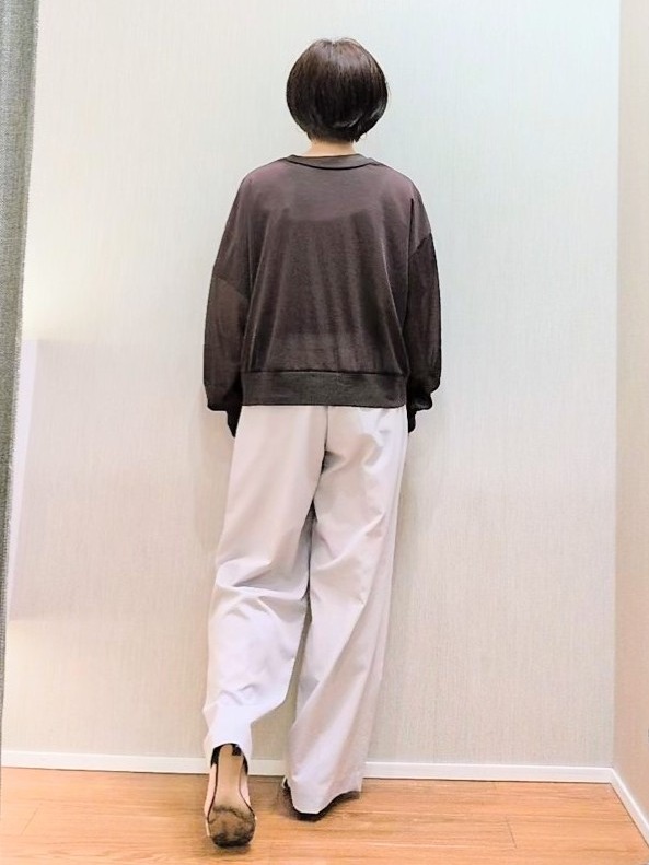 ミズタさんの「UNTITLED｜【7色展開/ゆったり/ショート丈】シアートリコットカーディガン」を使ったコーディネート