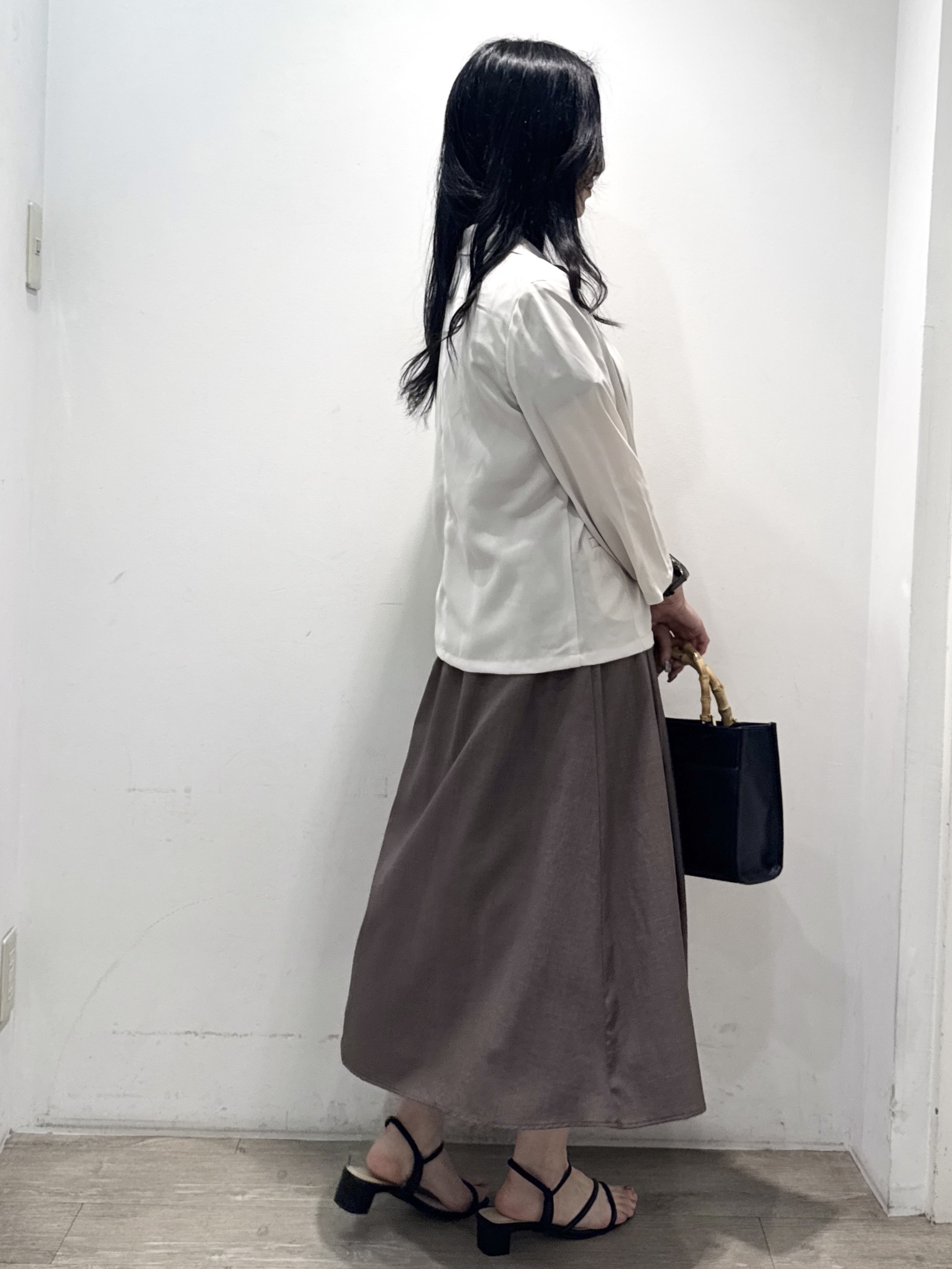 yuicciさんの「OPAQUE.CLIP｜【接触冷感／防シワ】ひんやり7分袖テーラードジャケット《洗濯機OK》」を使ったコーディネート