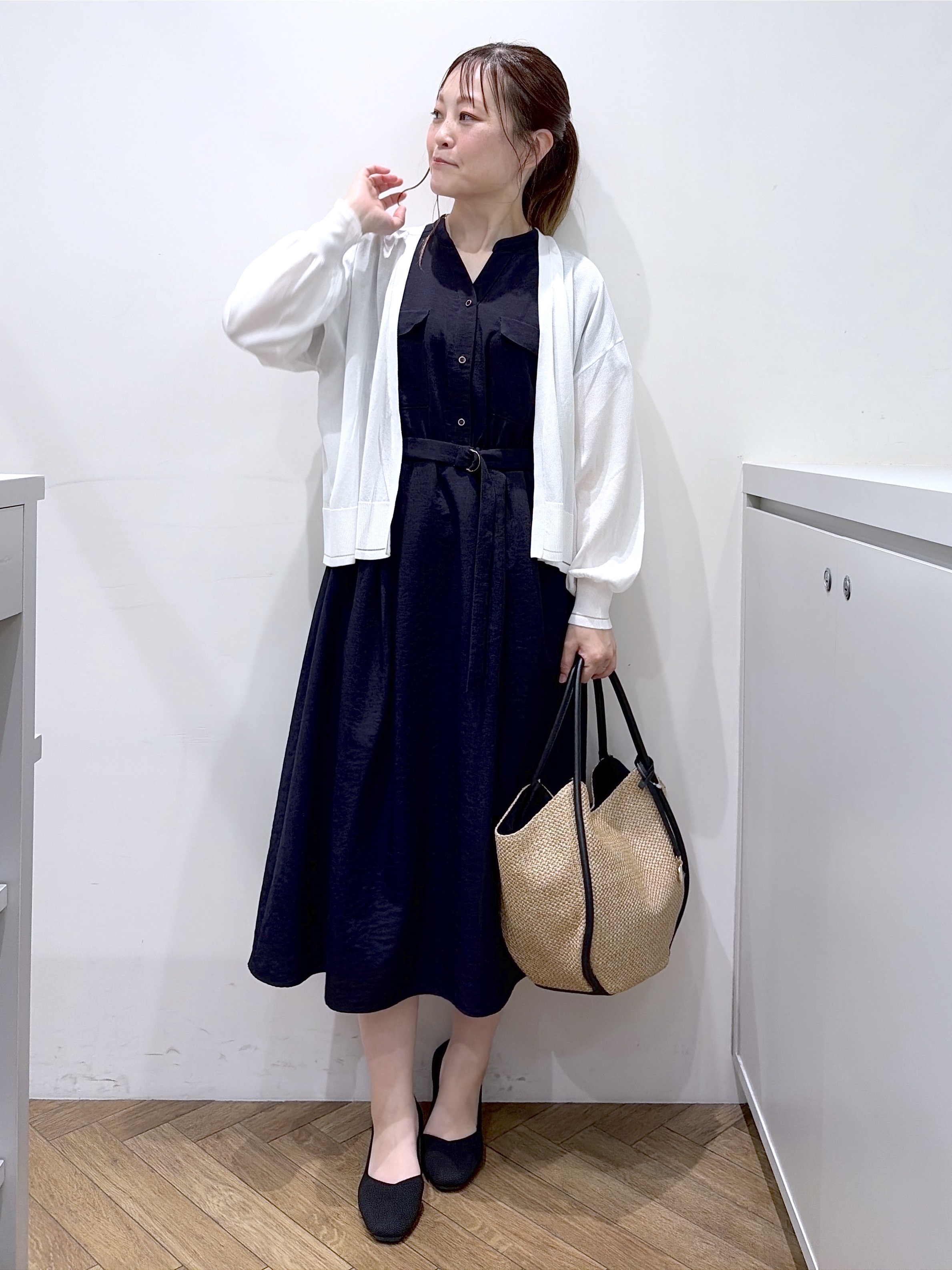 Junさんの「index｜【接触冷感】シアーショートトッパーカーディガン《洗濯機OK／抗ピル》」を使ったコーディネート