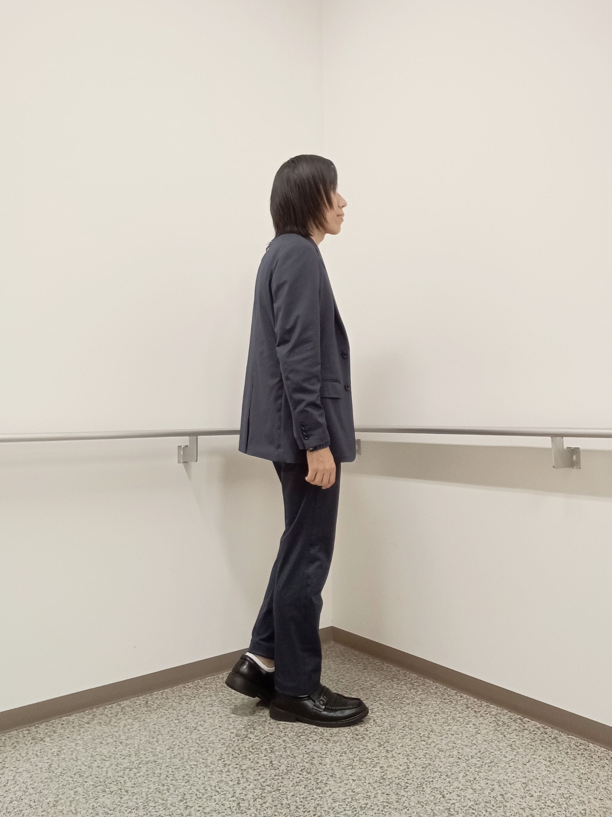 moritaさんの「TAKEO KIKUCHI｜【360&deg;ストレッチ／軽量】None Of Stress ライト ジャケット（セットアップ対応）」を使ったコーディネート