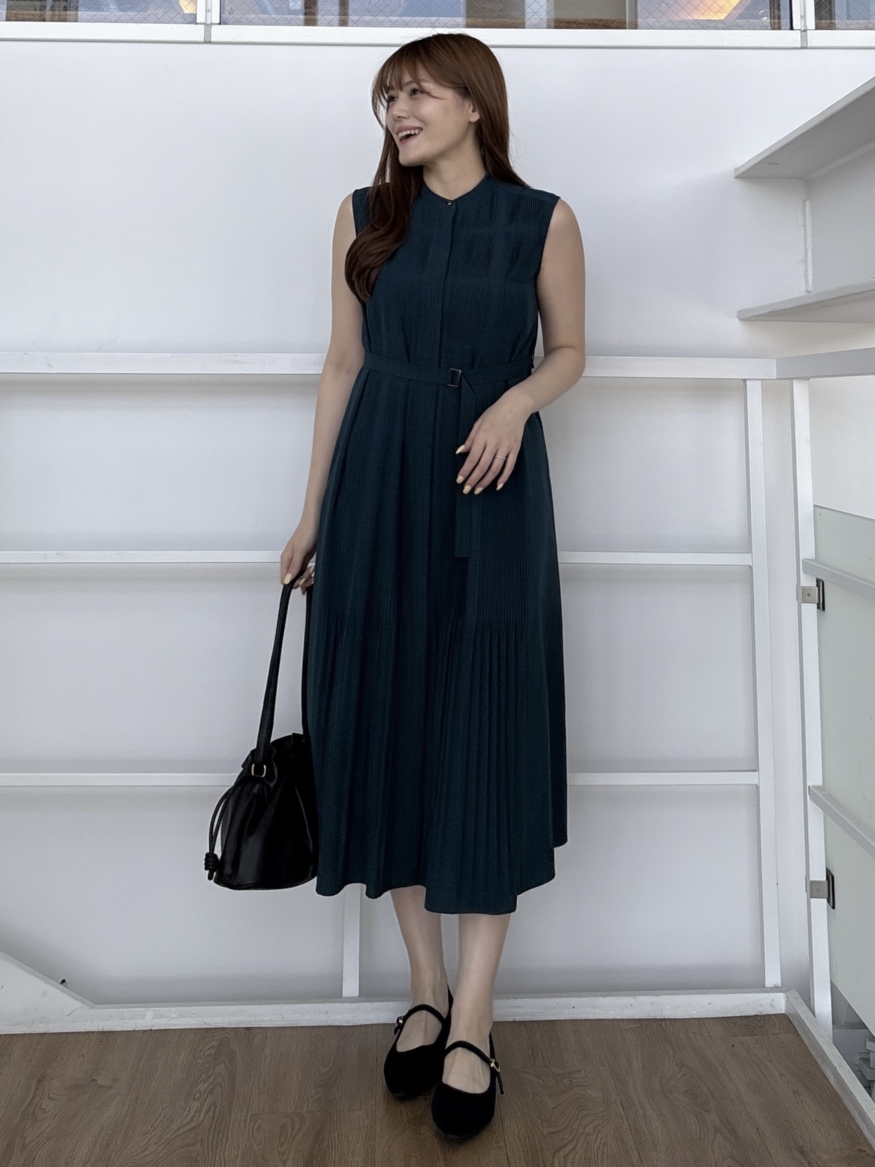 sayaさんの「grove｜【低身長さんも選べる着丈・洗濯機◎】プリーツベルトワンピース」を使ったコーディネート
