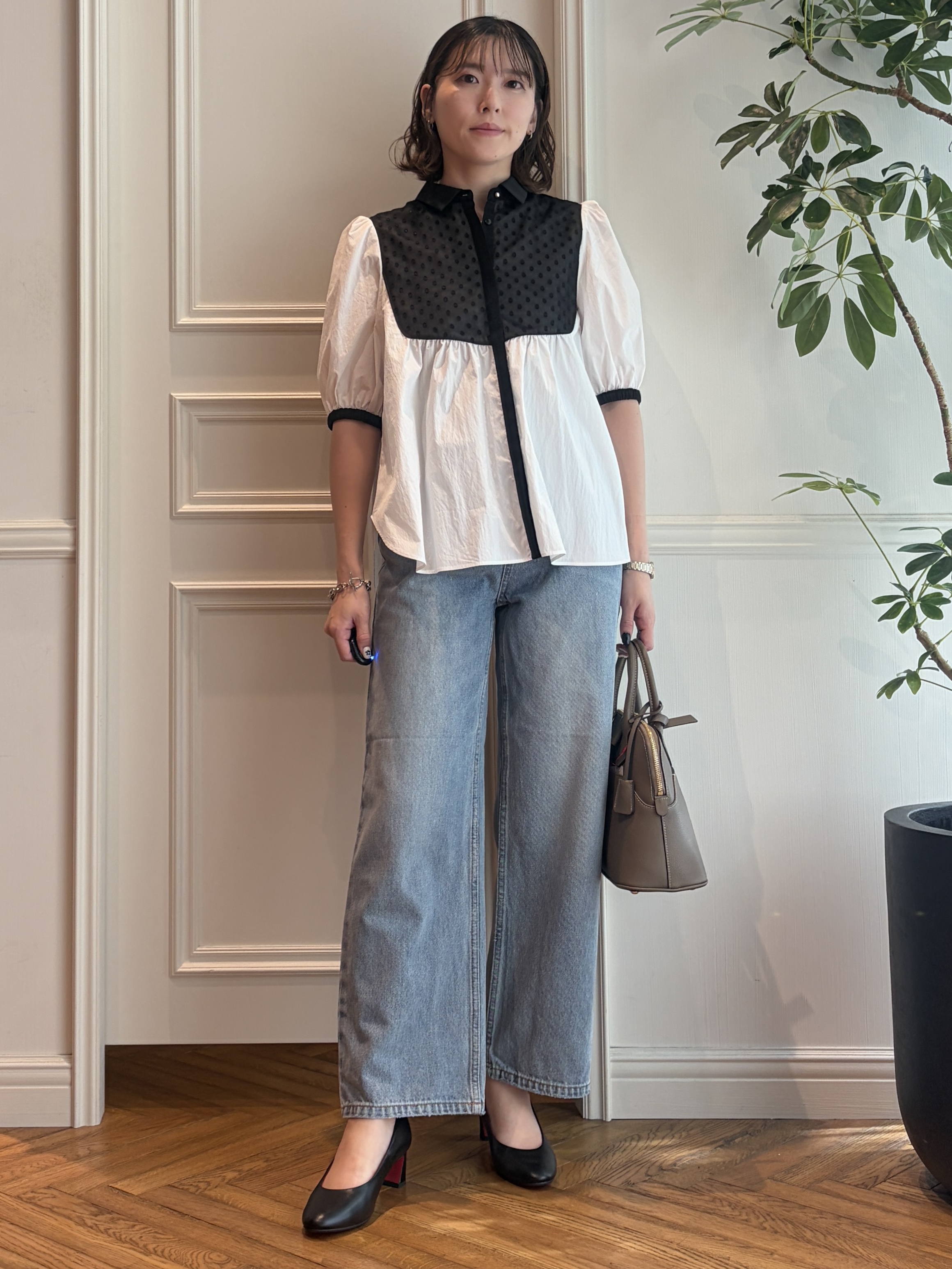 nakaoさんの「DRESSTERIOR｜ヴィンテージ ユーズド ストレートデニム」を使ったコーディネート