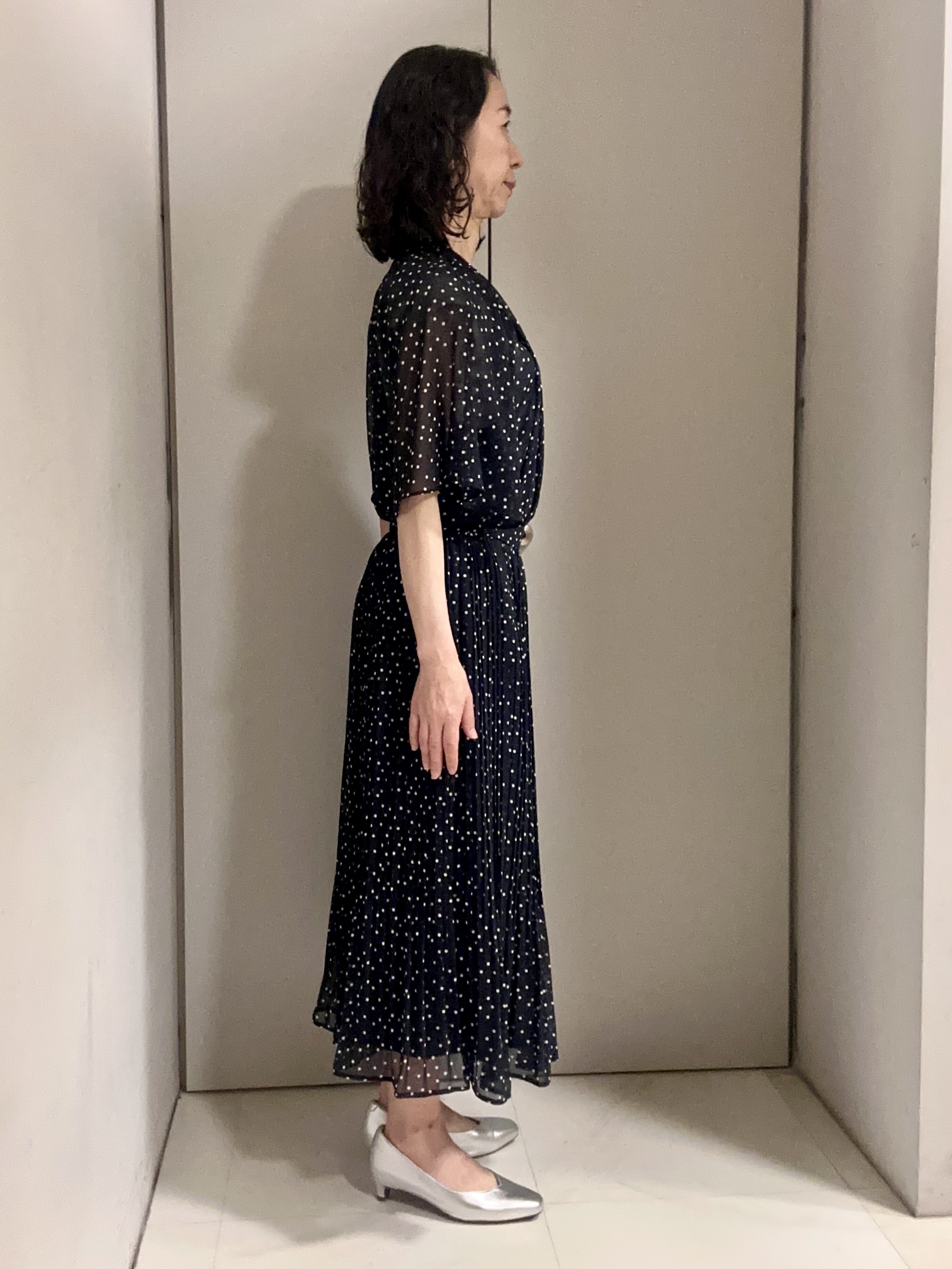 Kouさんの「Reflect｜【セットアップ／手洗い可】ドット柄シアーブラウス」を使ったコーディネート