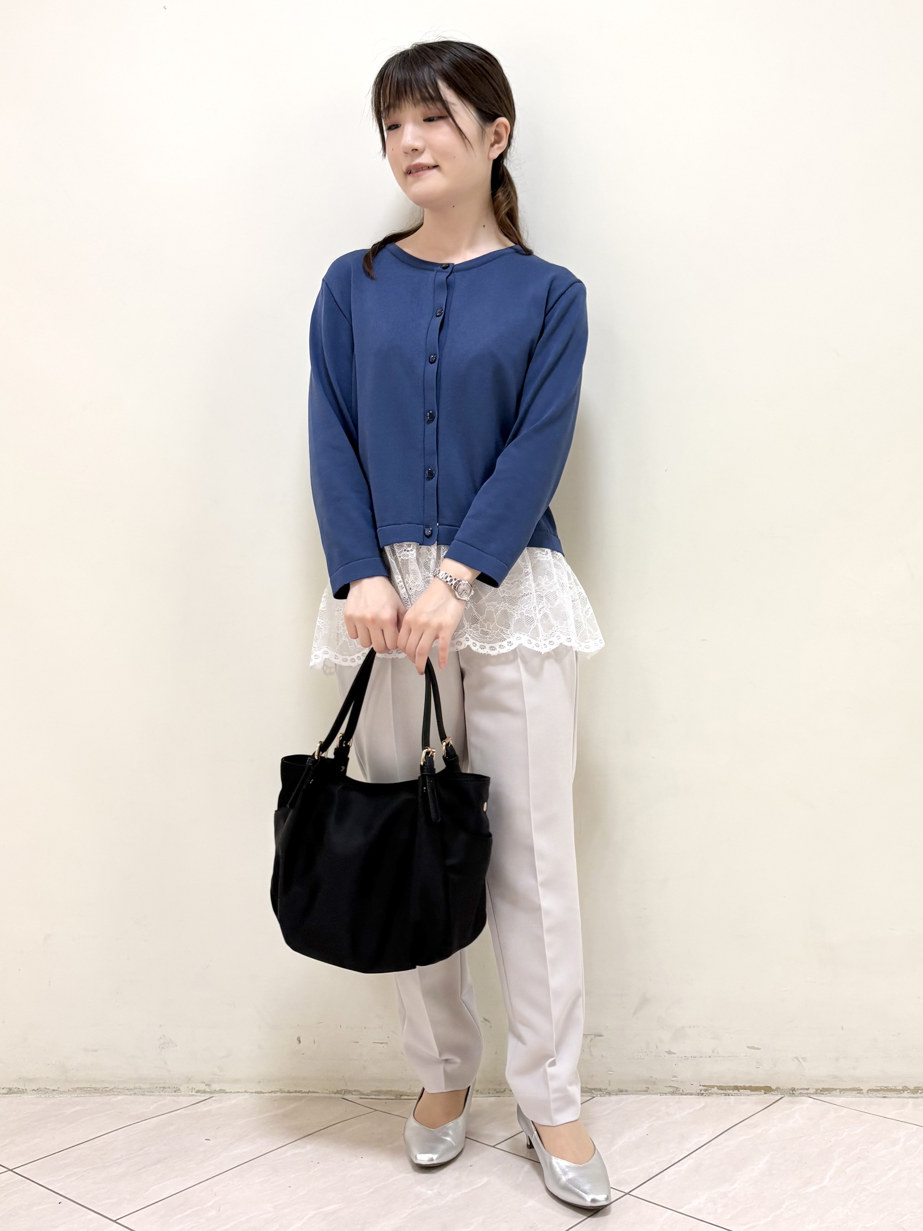 mikiさんの「Reflect｜【手洗い可】レースデザインニットカーディガン」を使ったコーディネート