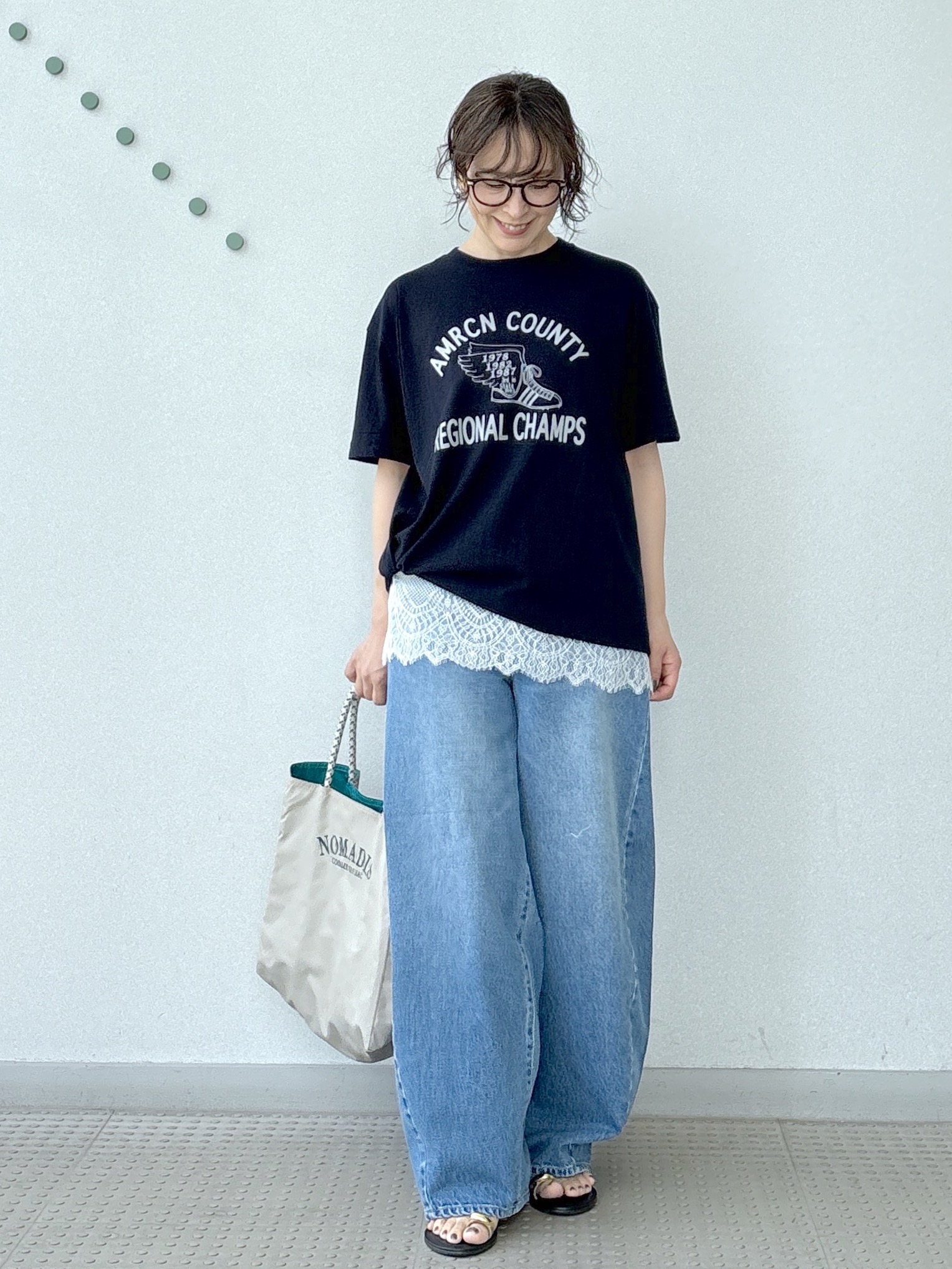 kawamuraさんの「DRESSTERIOR｜◆Americana（アメリカーナ）Tシャツ」を使ったコーディネート