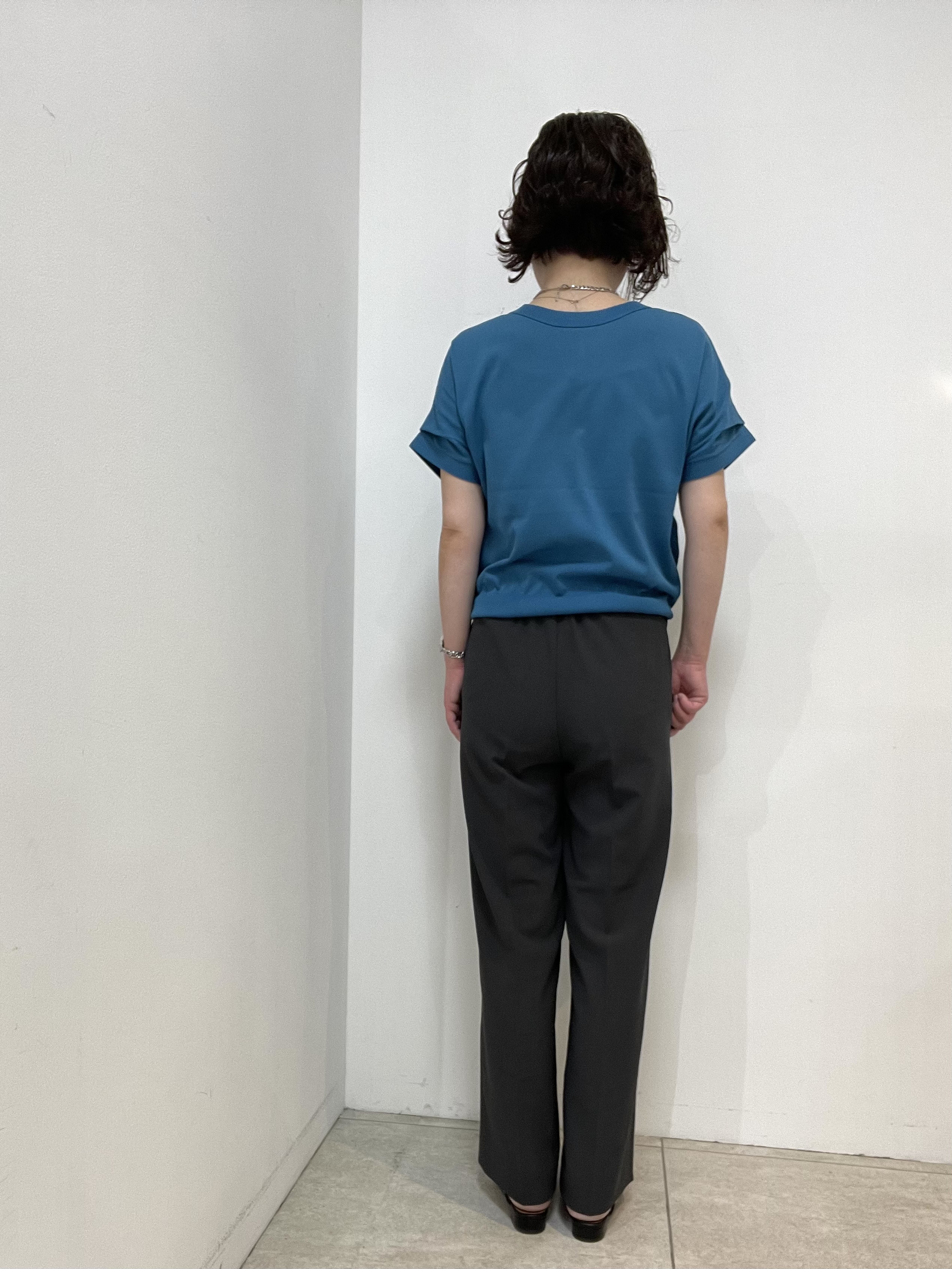 Wachiさんの「UNTITLED｜【肌に張りつきにくい/前後2WAY】ドライタッチコットンプルオーバー」を使ったコーディネート
