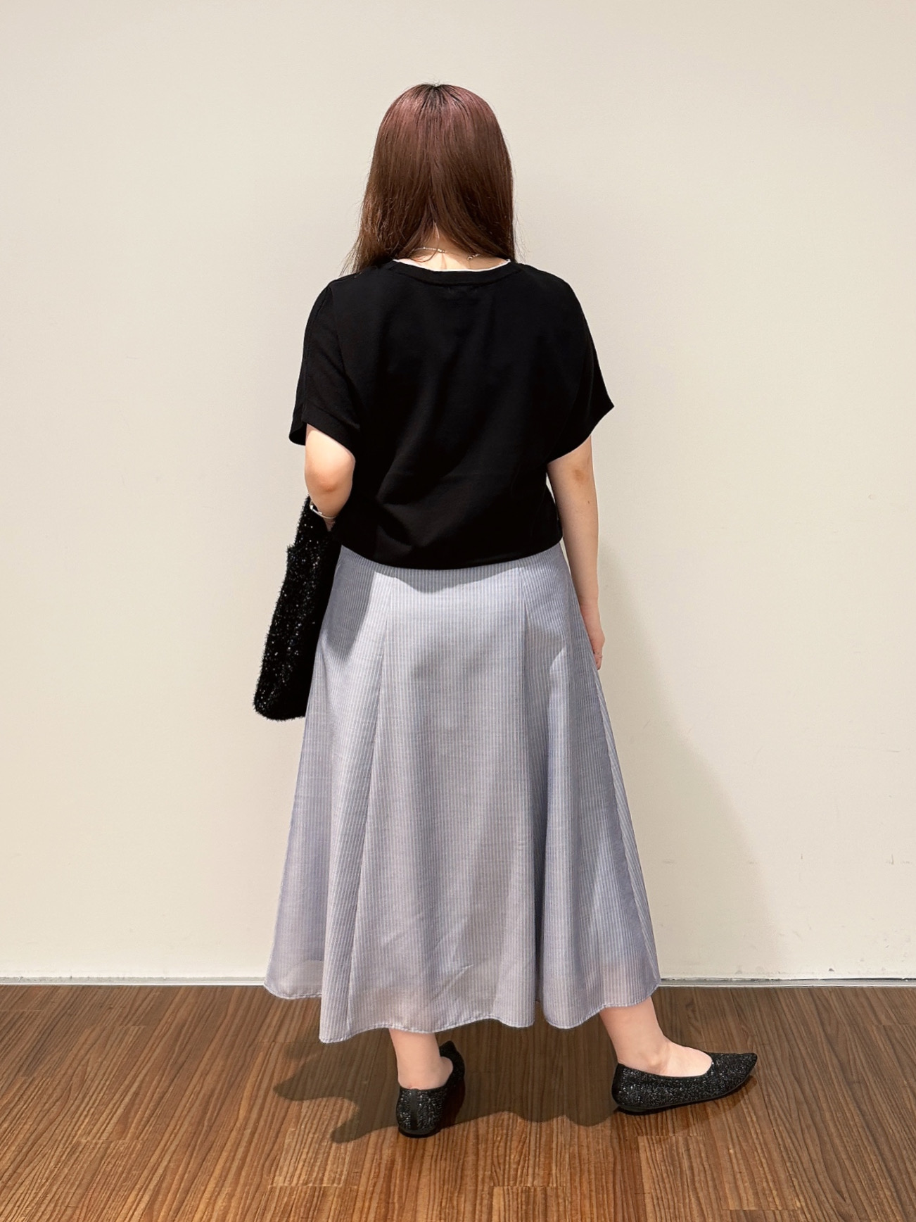 emikaさんの「INDIVI｜【洗える／コットン】ドライタッチさらりニットT」を使ったコーディネート