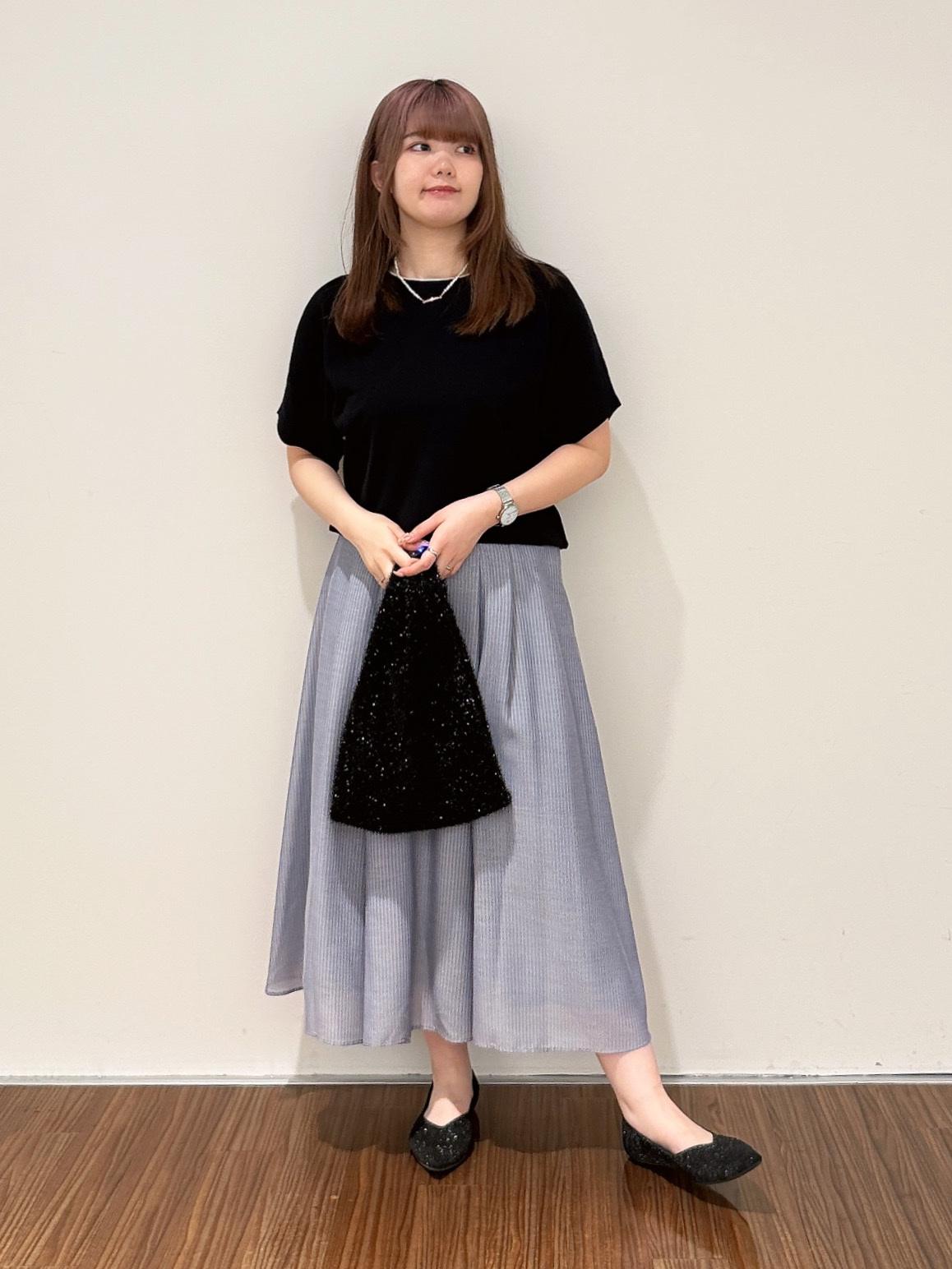 emikaさんの「INDIVI｜【洗える／コットン】ドライタッチさらりニットT」を使ったコーディネート