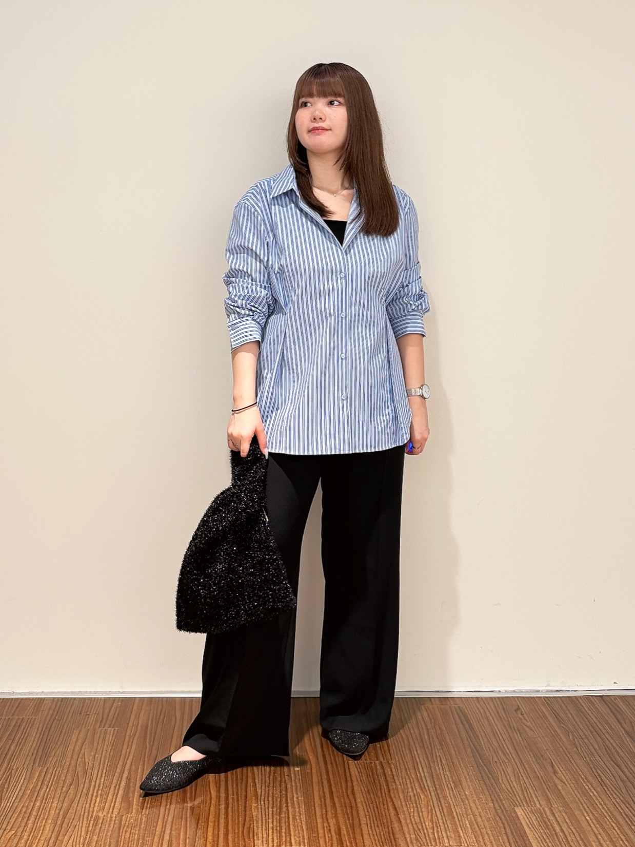 emikaさんの「INDIVI｜【UV／接触冷感／高ストレッチ】フロントタックシャツ」を使ったコーディネート