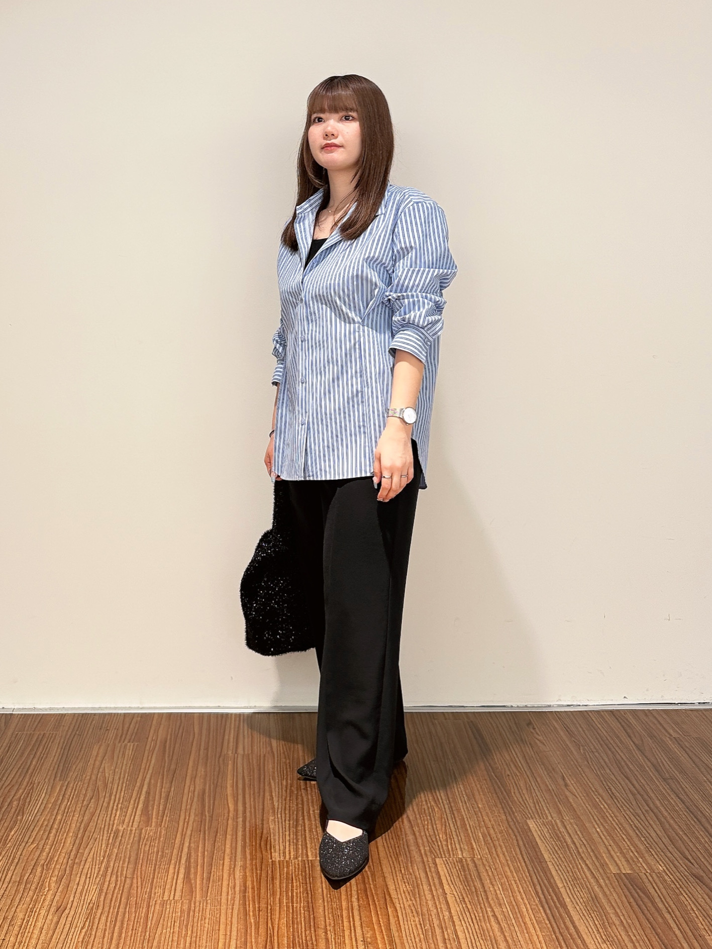 emikaさんの「INDIVI｜【UV／接触冷感／高ストレッチ】フロントタックシャツ」を使ったコーディネート