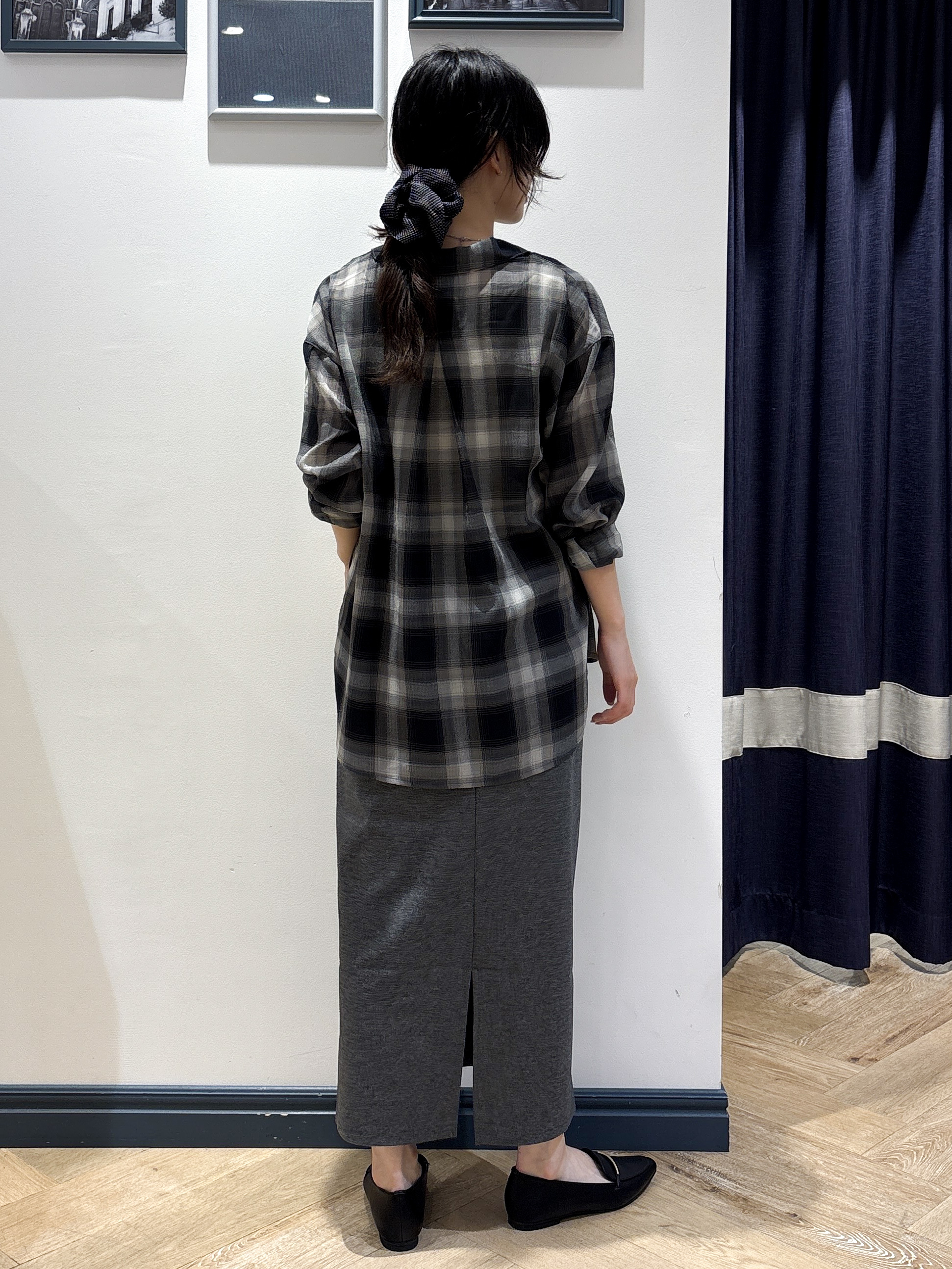 ayakaさんの「grove｜シアーオンブレチェックシャツ」を使ったコーディネート