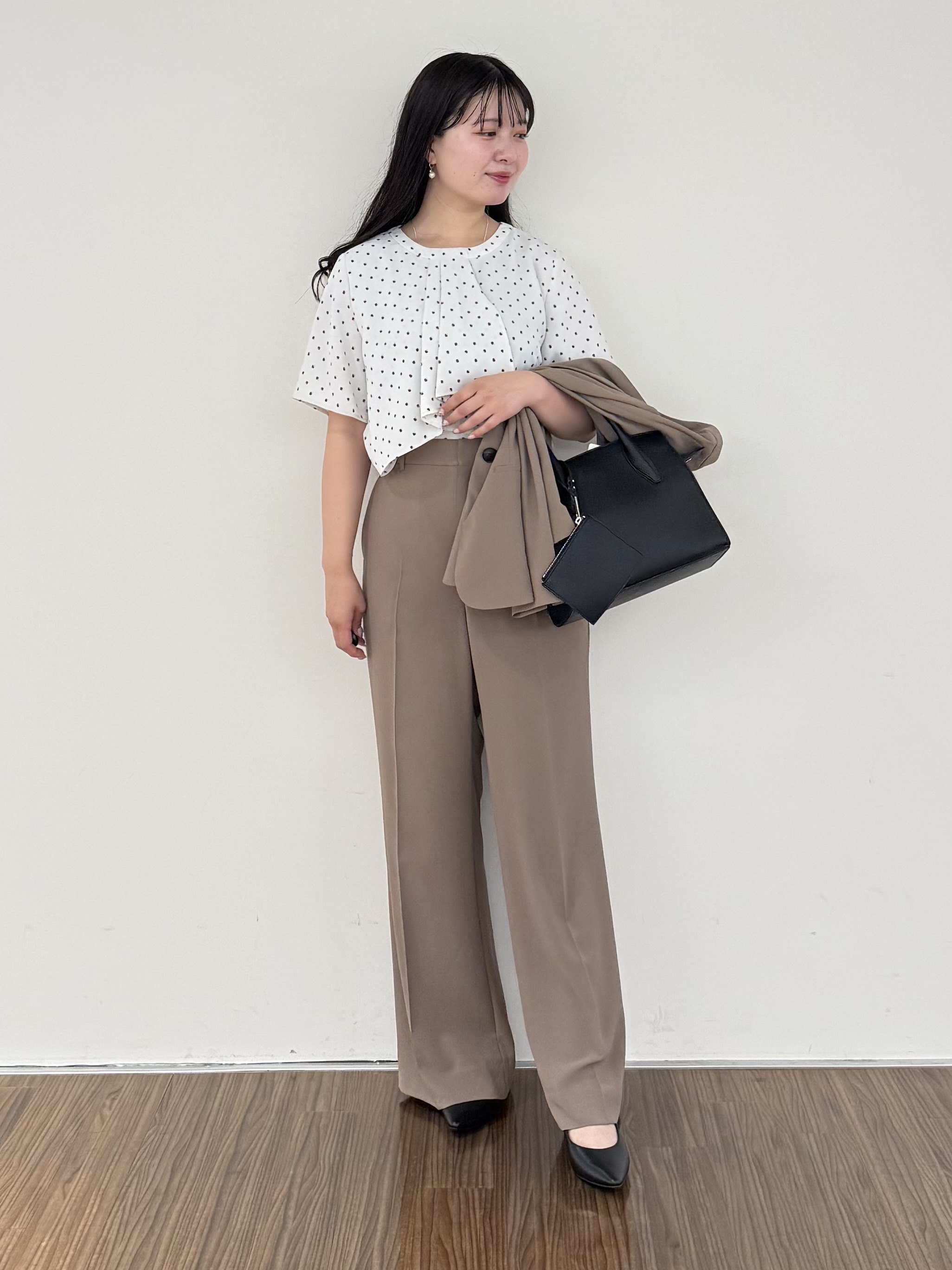いくみさんの「INDIVI｜【接触冷感/UVケア/着る日傘】 テーラードジャケット」を使ったコーディネート