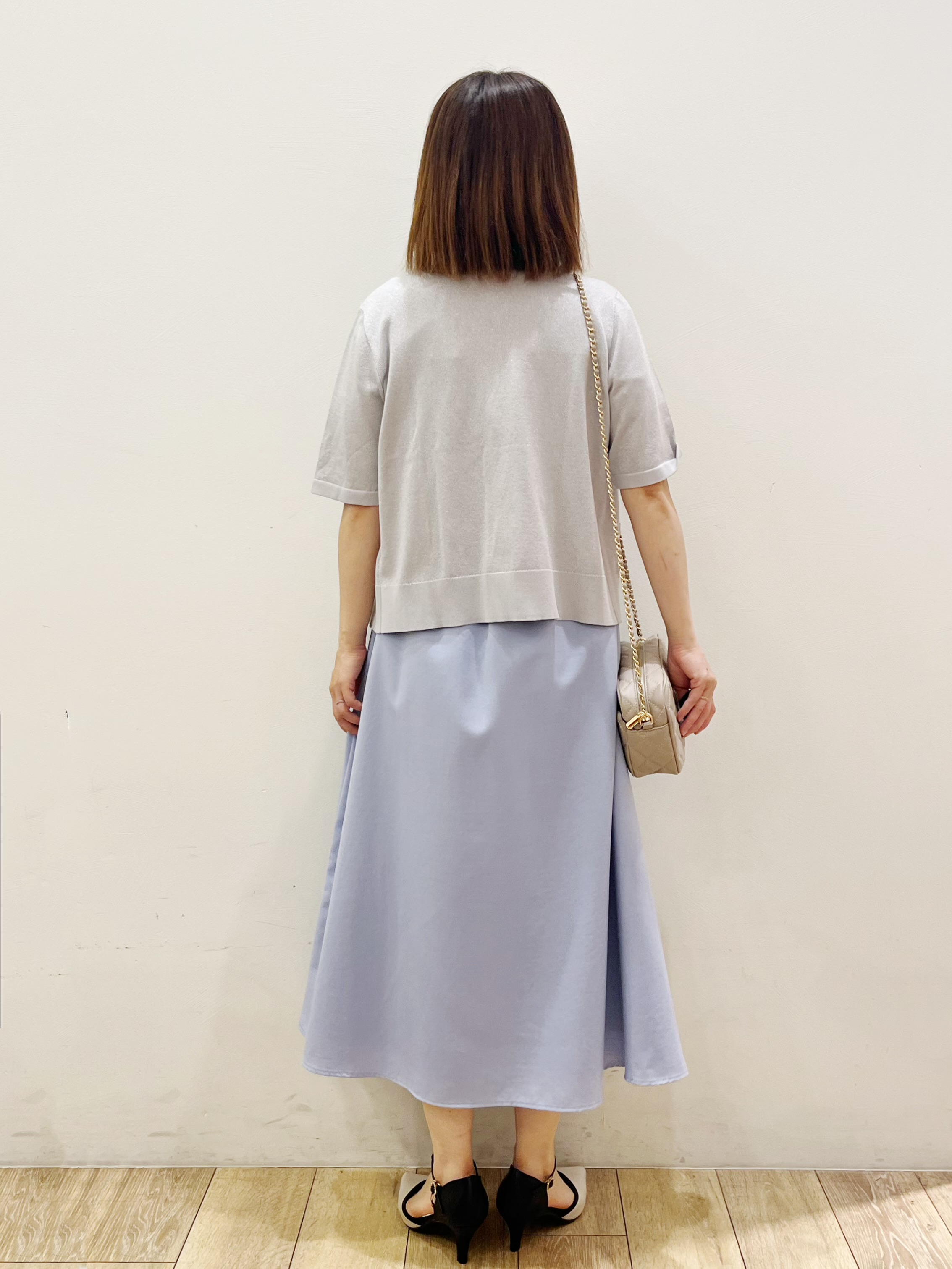 kcさんの「OPAQUE.CLIP｜ラメアソートバイカラー半袖カーディガン【洗濯機OK】」を使ったコーディネート
