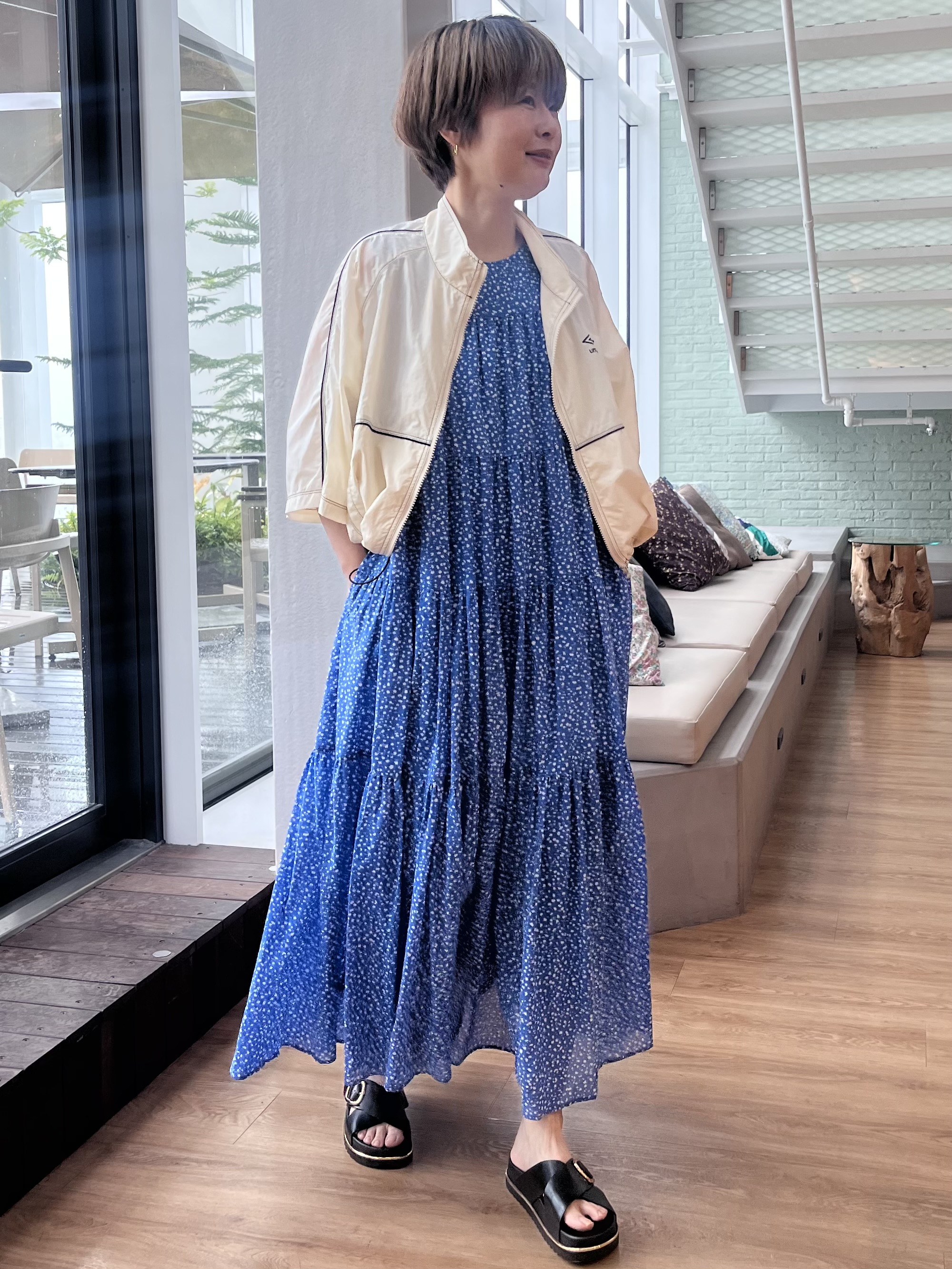 Mariko.Sさんの「OPAQUE.CLIP｜◆【umbro／アンブロ】シアーナイロン5分袖ZIPアップブルゾン」を使ったコーディネート
