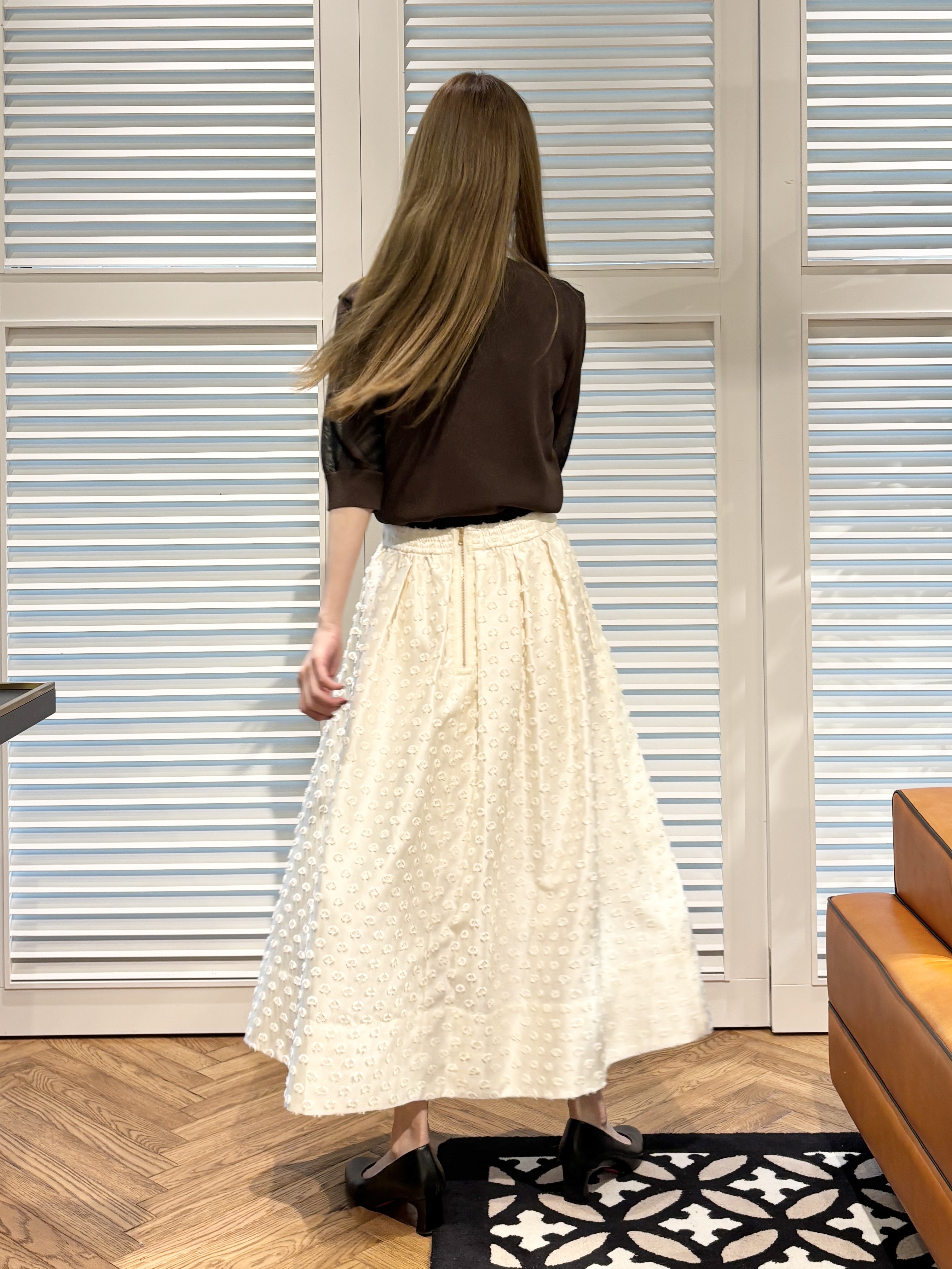 清水夏姫さんの「DRESSTERIOR｜【otonaMUSE5月号掲載】アーチフィットレザーパンプス」を使ったコーディネート