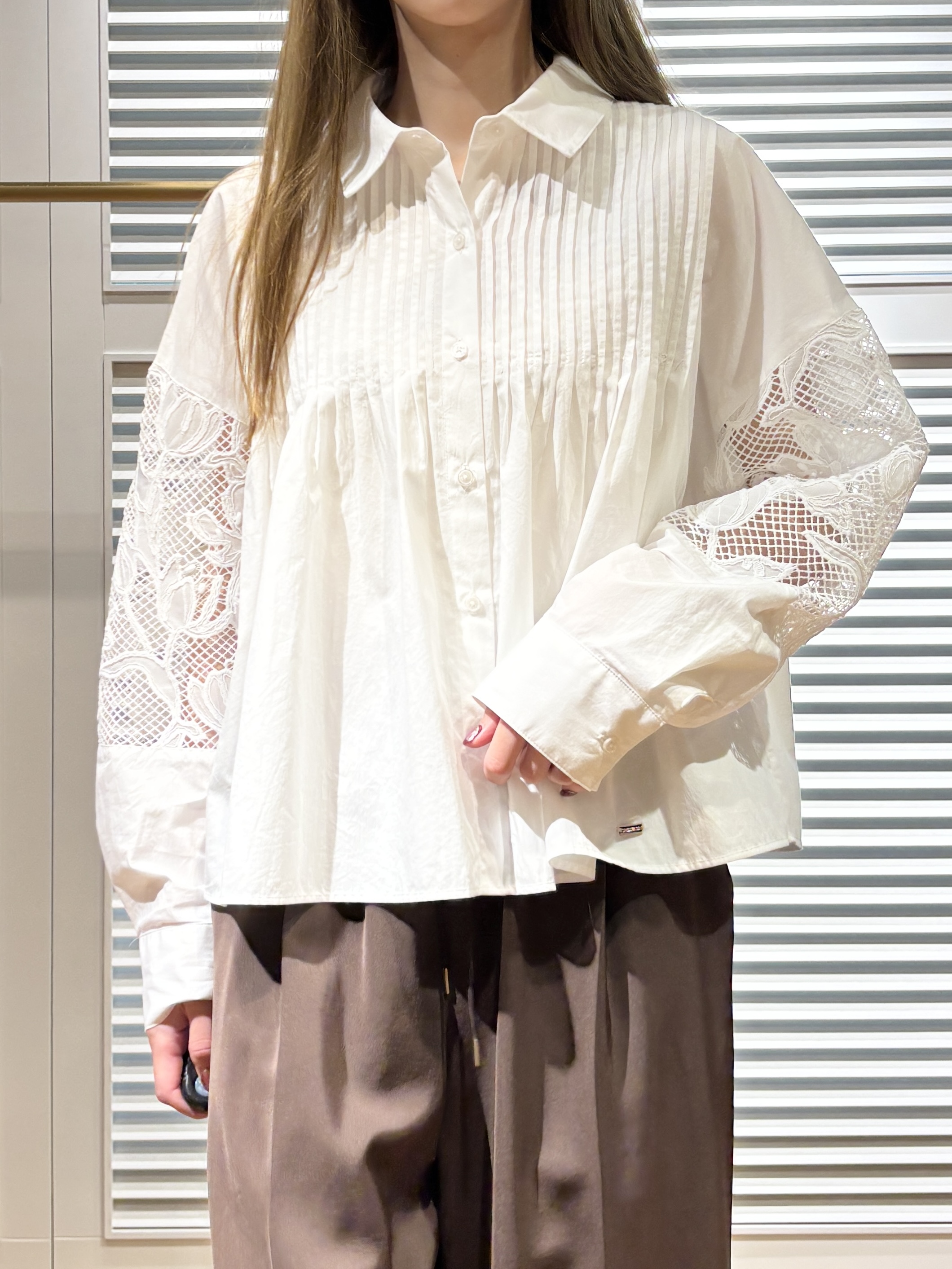 清水夏姫さんの「DRESSTERIOR｜【otonaMUSE5月号掲載】アーチフィットレザーパンプス」を使ったコーディネート