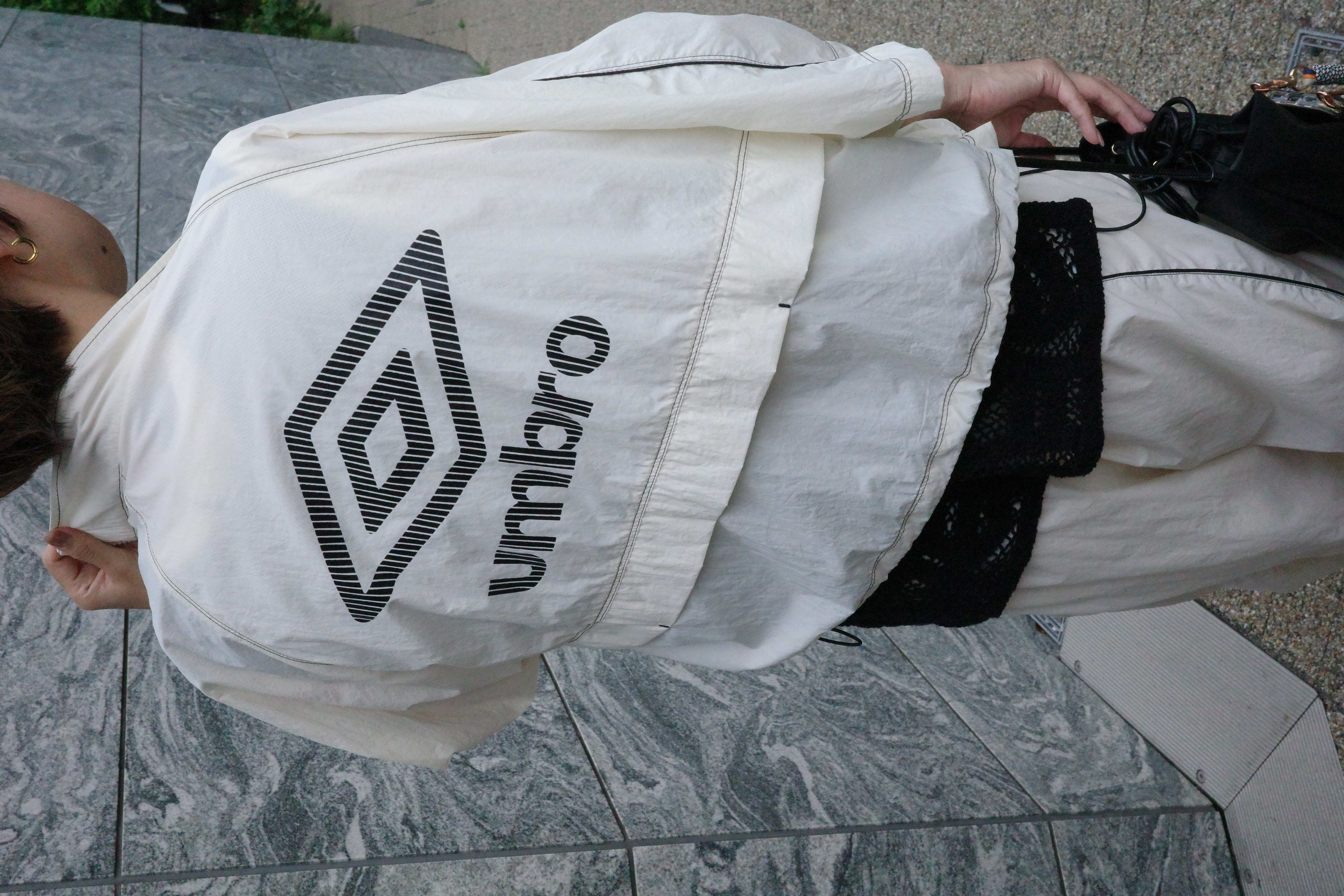Mariko.Sさんの「OPAQUE.CLIP｜◆【umbro／アンブロ】シアーナイロン5分袖ZIPアップブルゾン」を使ったコーディネート