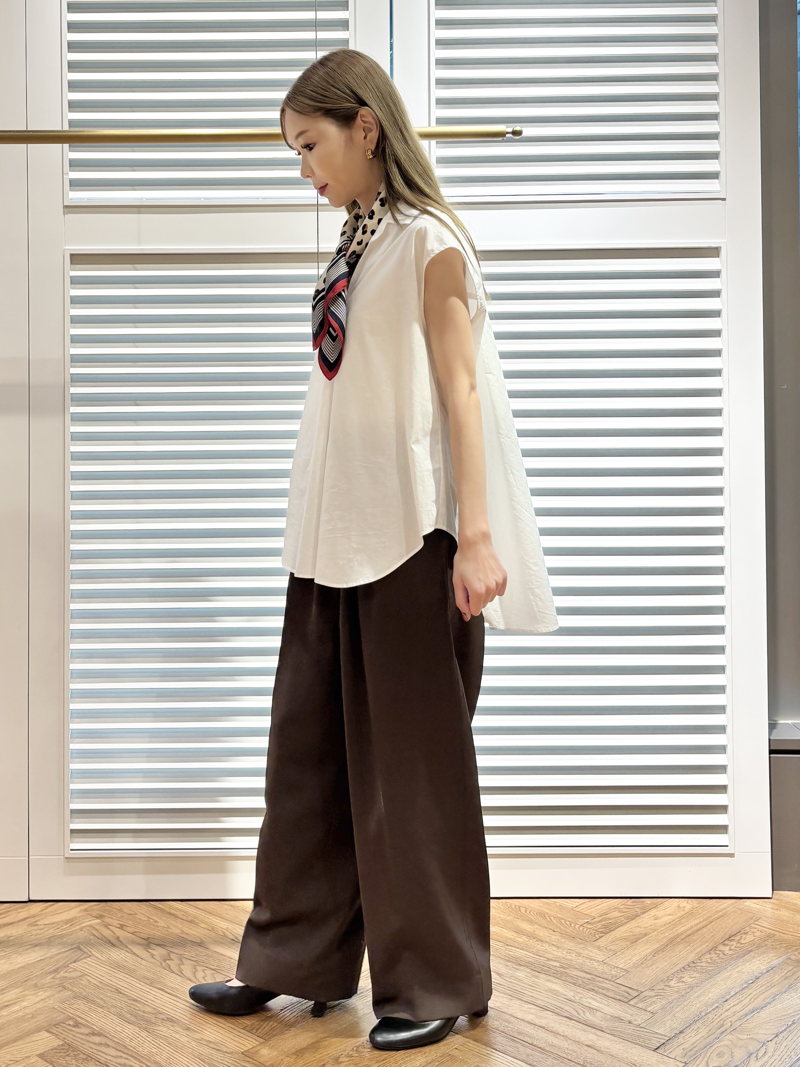 清水夏姫さんの「DRESSTERIOR｜【otonaMUSE5月号掲載】アーチフィットレザーパンプス」を使ったコーディネート