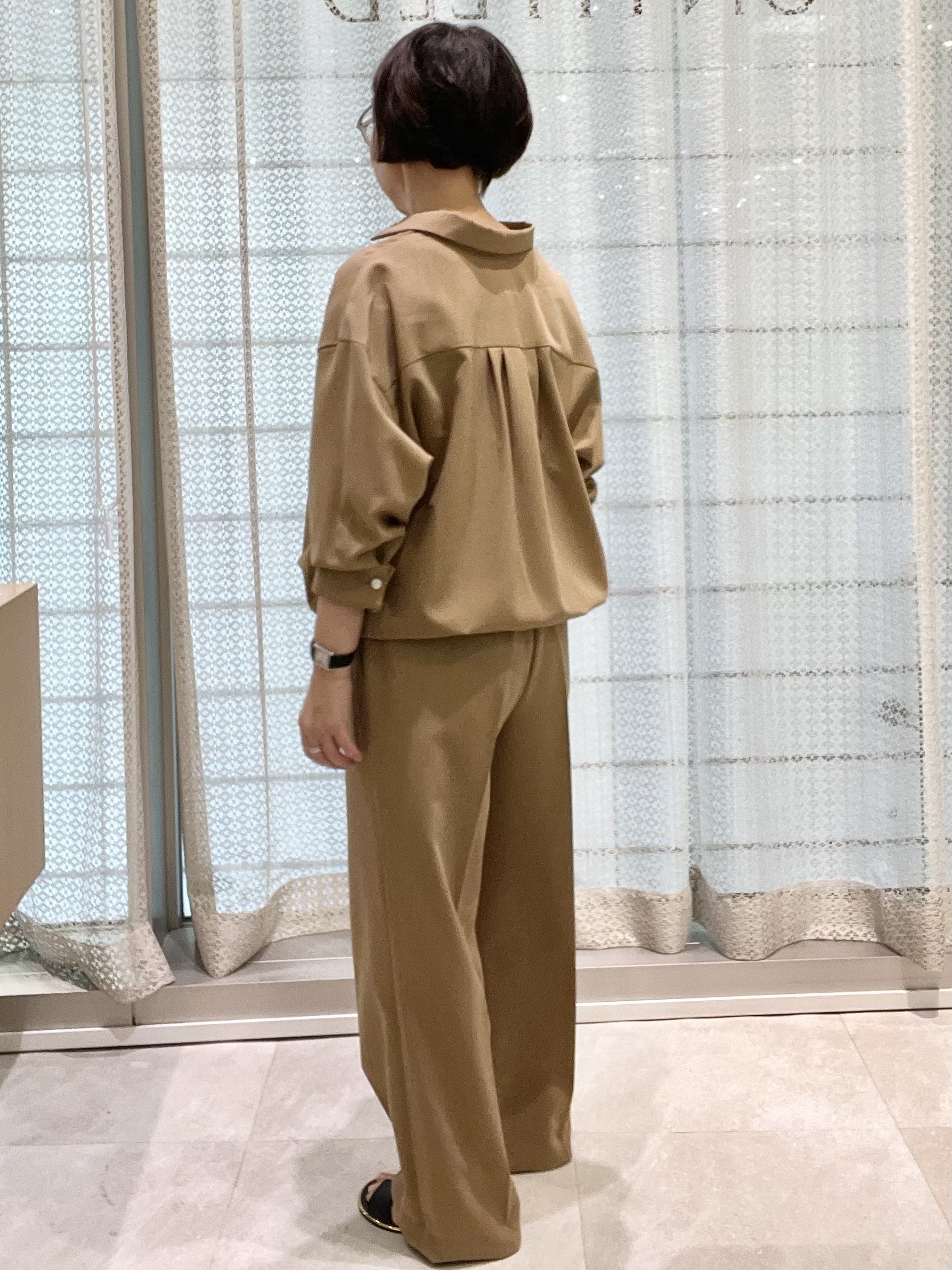 ymさんの「UNTITLED｜【セットアップ可/UVカット/接触冷感】エアリークールドロストシャツ」を使ったコーディネート