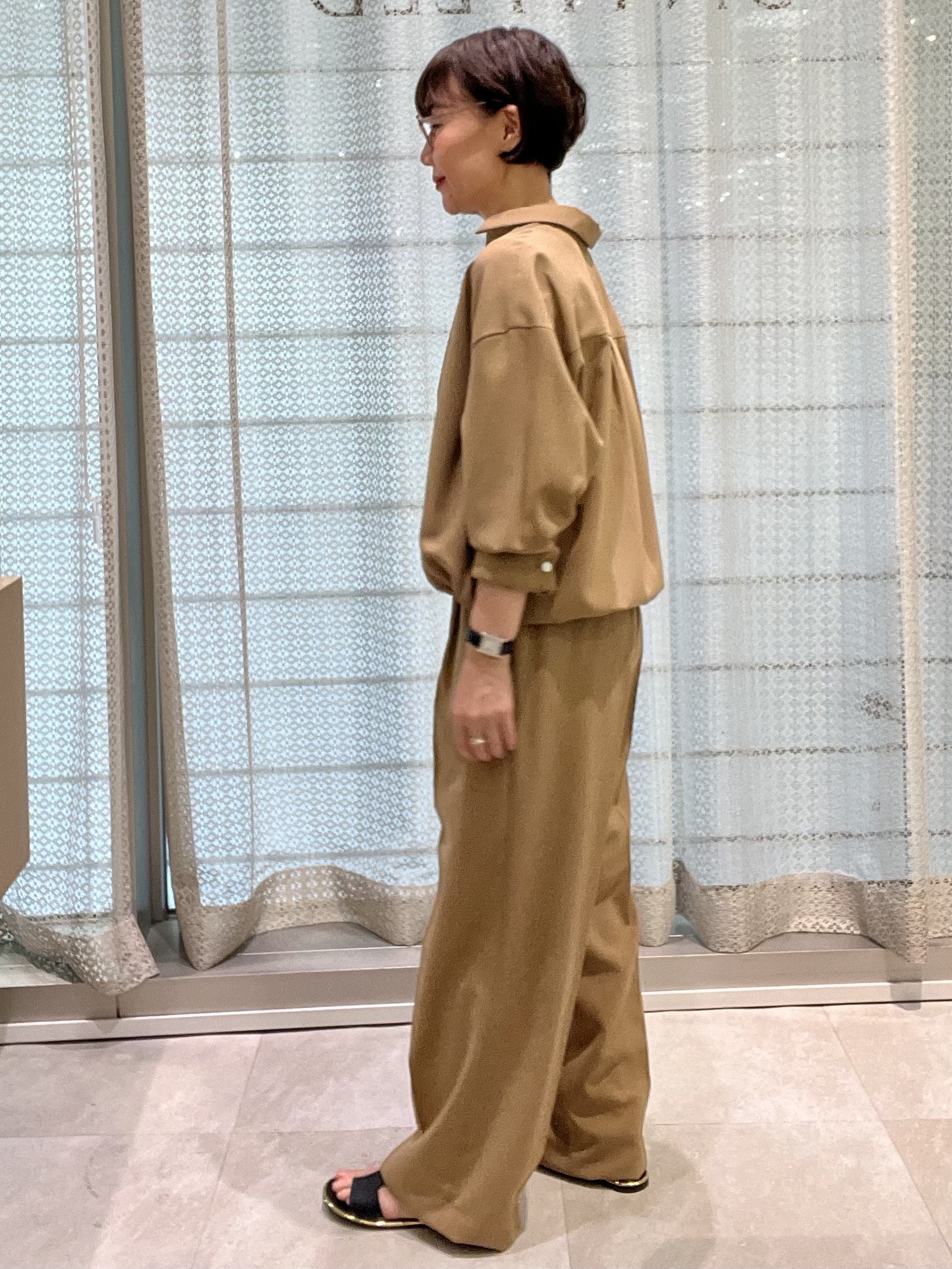 ymさんの「UNTITLED｜【セットアップ可/UVカット/接触冷感】エアリークールドロストシャツ」を使ったコーディネート