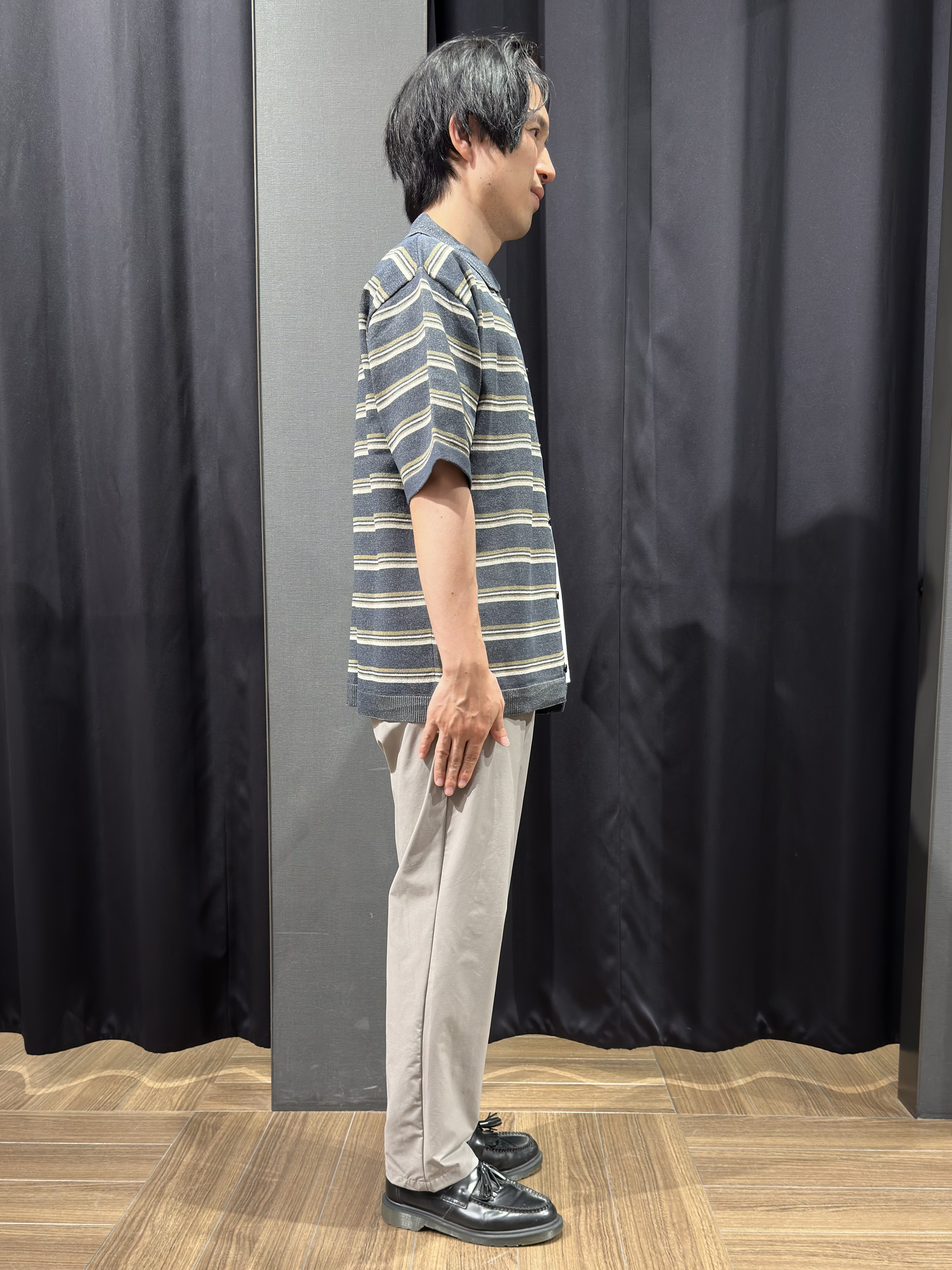 tomoyaさんの「THE SHOP TK｜【抗菌防臭／UVカット／洗濯機OK】和紙混 半袖ニットシャツ」を使ったコーディネート