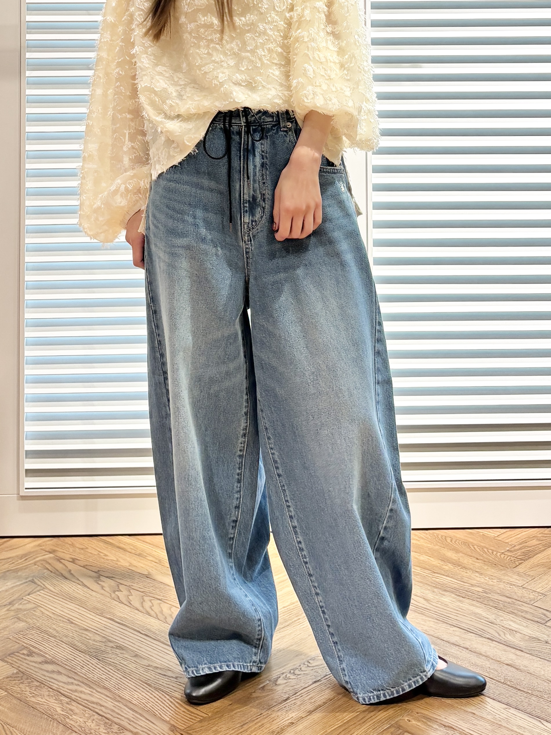 清水夏姫さんの「DRESSTERIOR｜【otonaMUSE5月号掲載】アーチフィットレザーパンプス」を使ったコーディネート