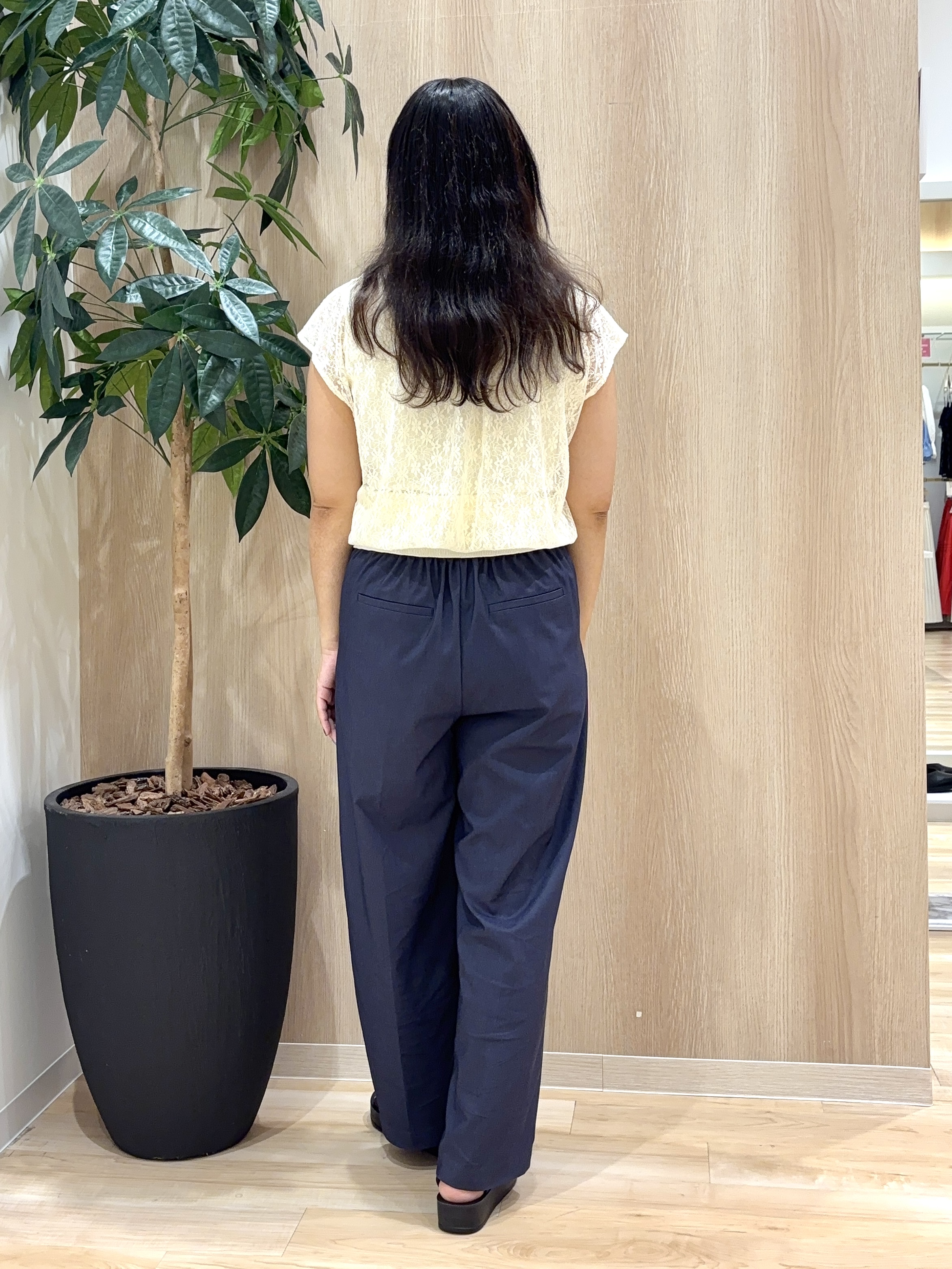 miraiさんの「grove｜【肩回りカバー】一枚で叶う、レイヤードニット」を使ったコーディネート