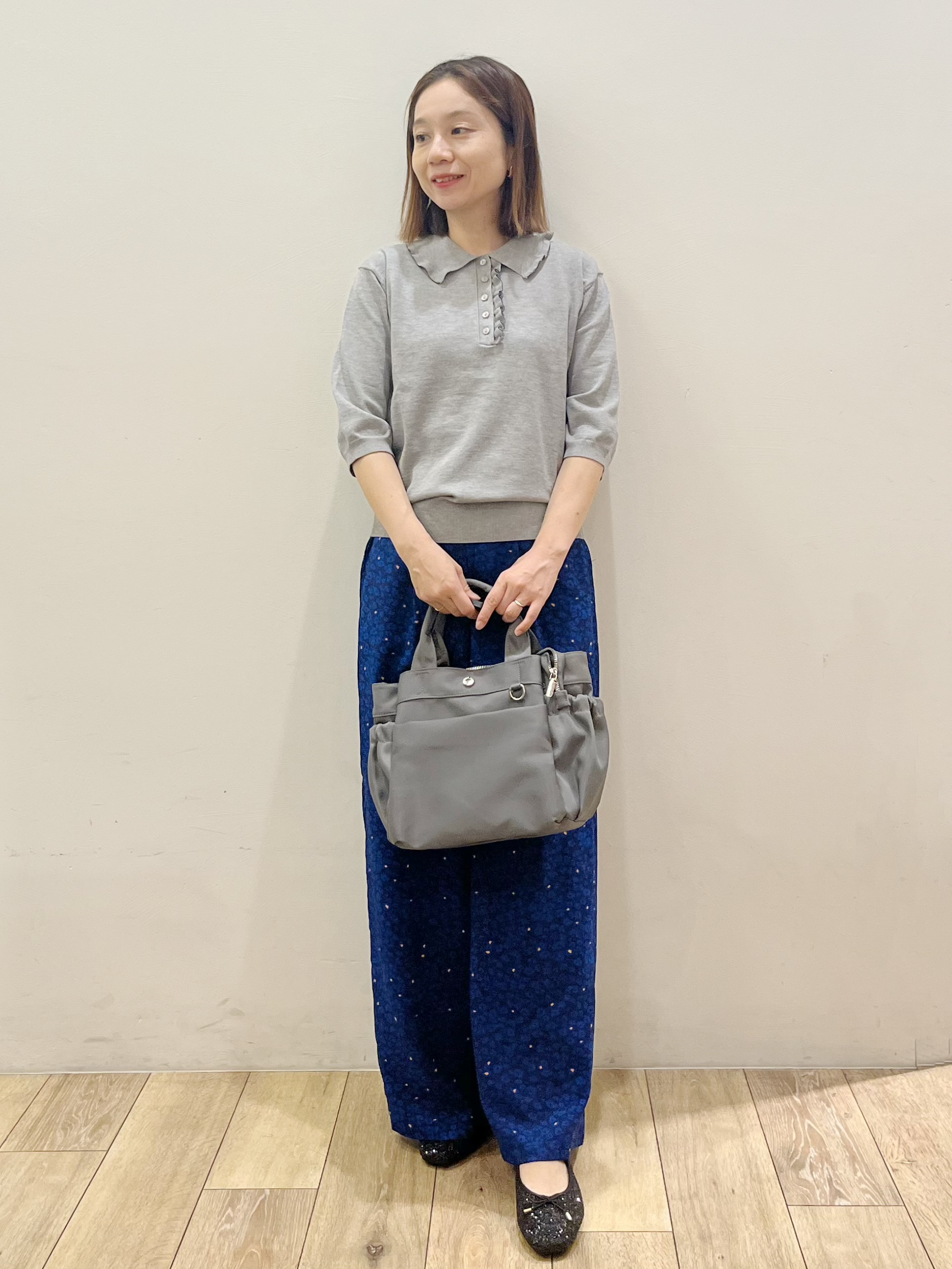 kcさんの「OPAQUE.CLIP｜小花柄イージーワイドパンツ【洗濯機OK】」を使ったコーディネート