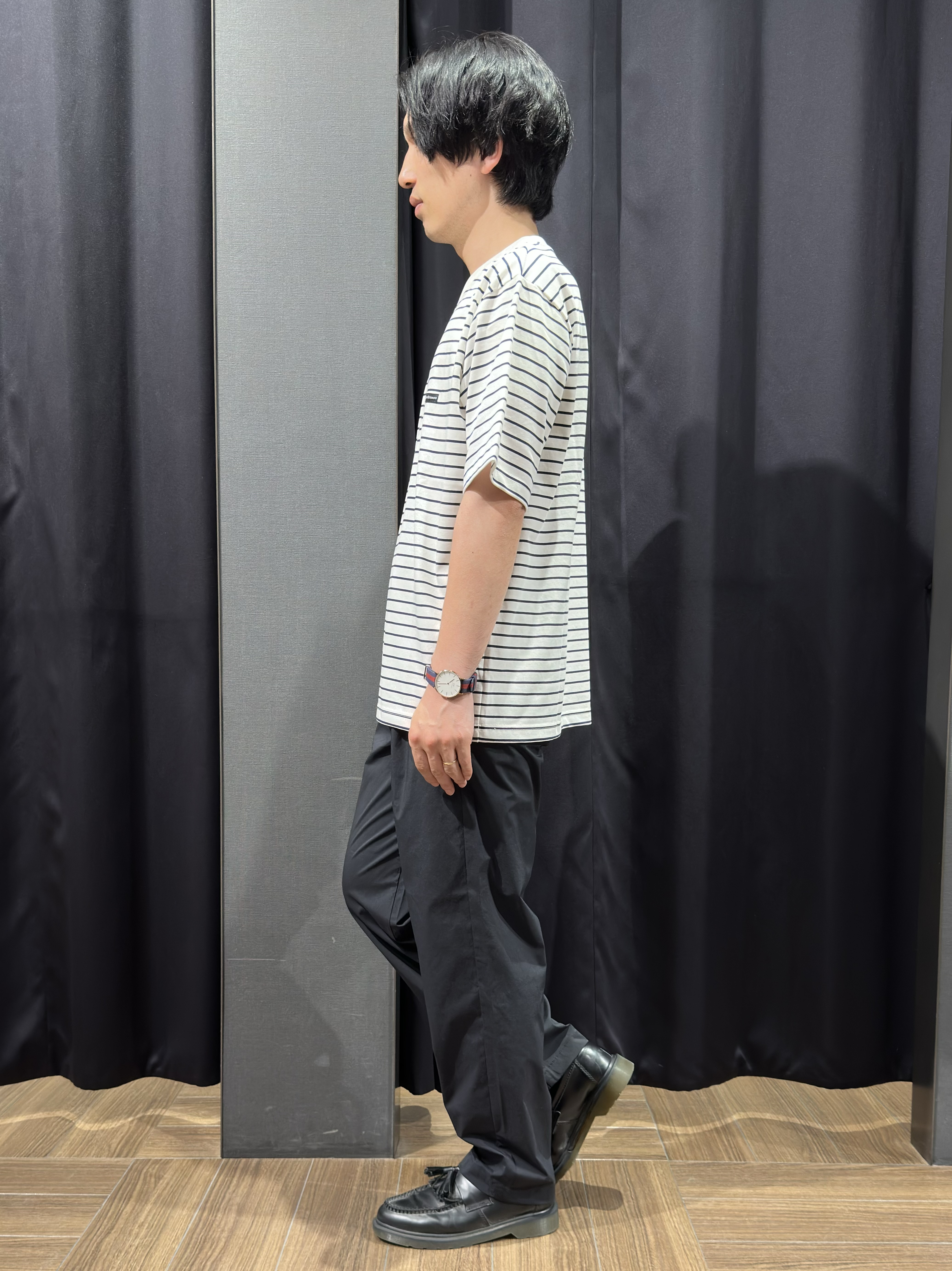 tomoyaさんの「THE SHOP TK｜ワンポイント刺繍 半袖Tシャツ 洗濯機OK」を使ったコーディネート