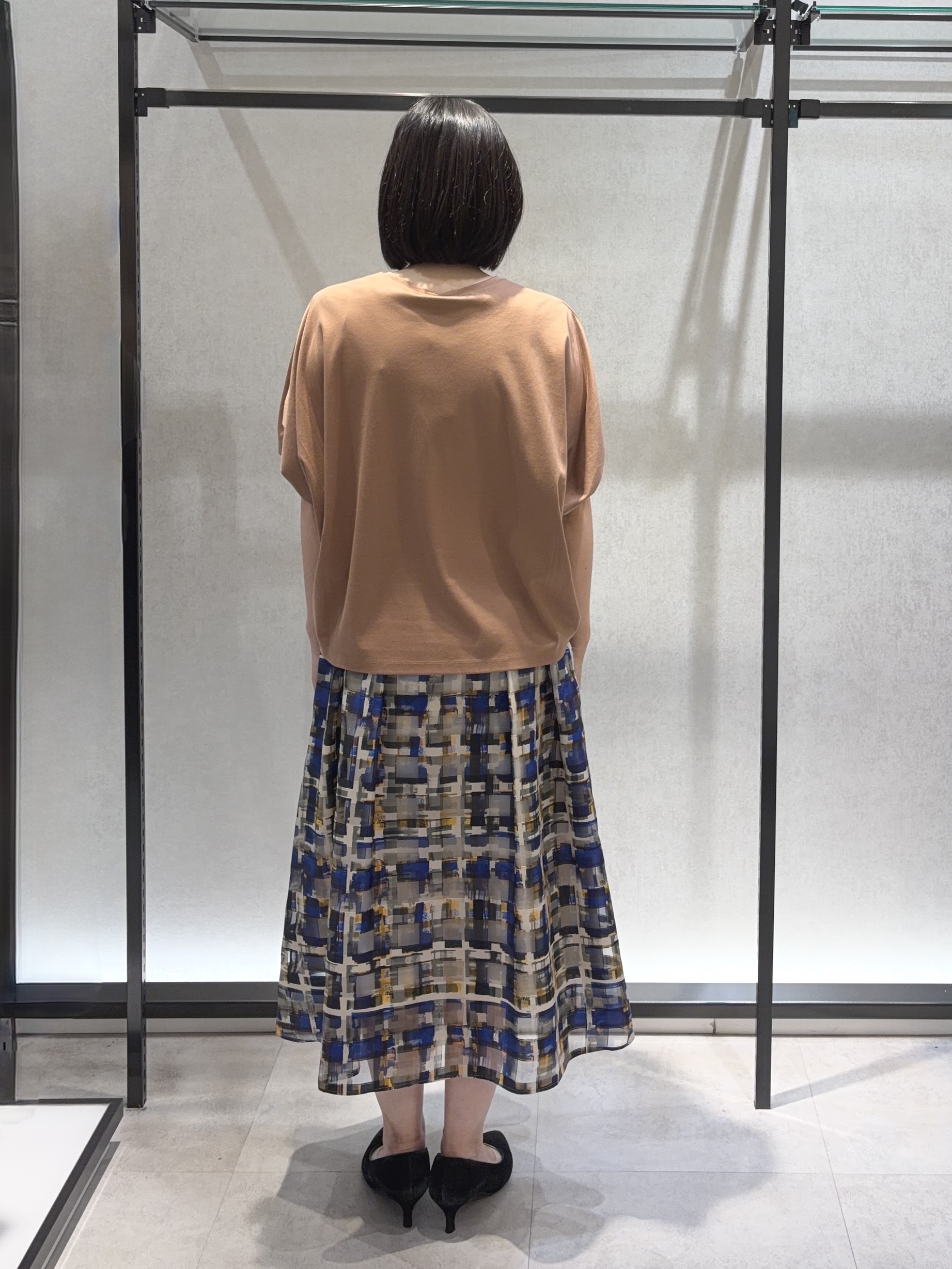 わたなべさんの「UNTITLED｜【汗染み防止/接触冷感】ドルマンプルオーバー」を使ったコーディネート