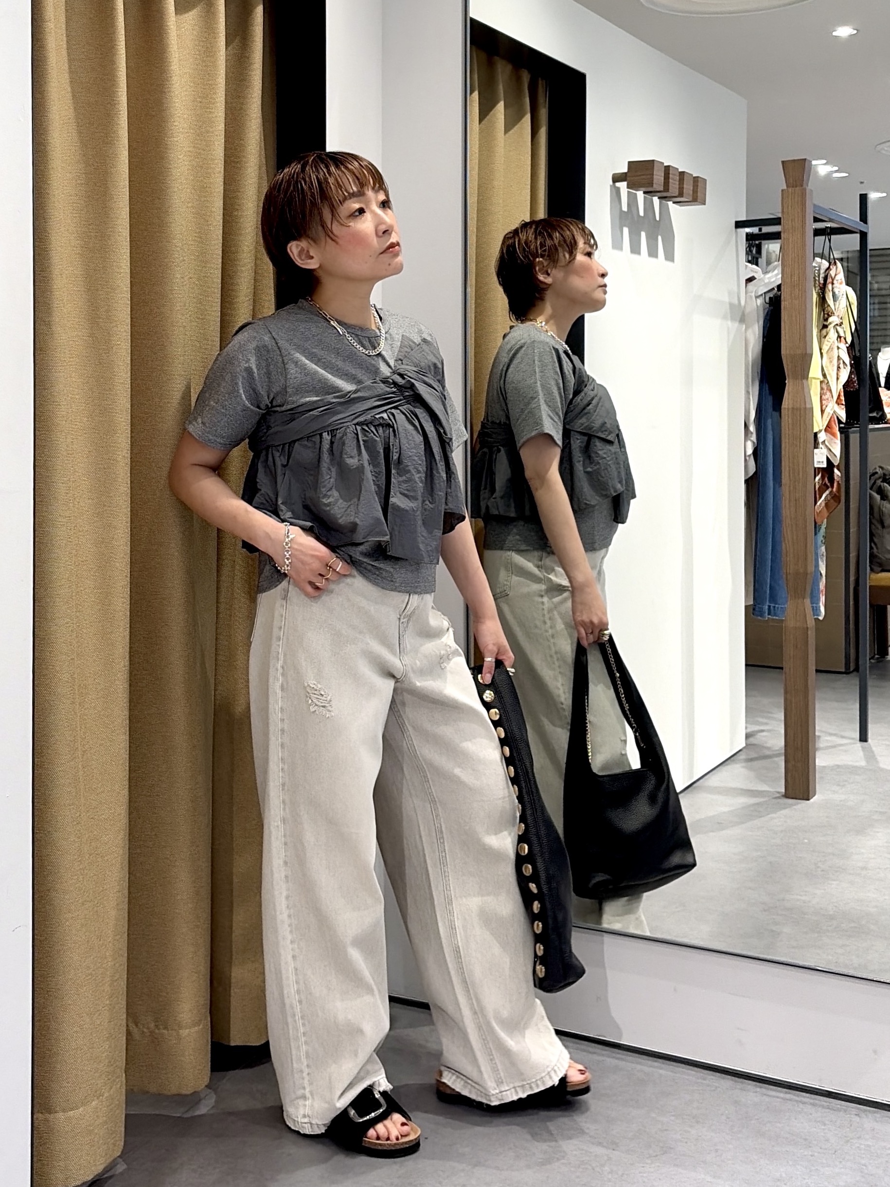 mari_831さんの「INDIVI｜ツイストドッキングTシャツ」を使ったコーディネート