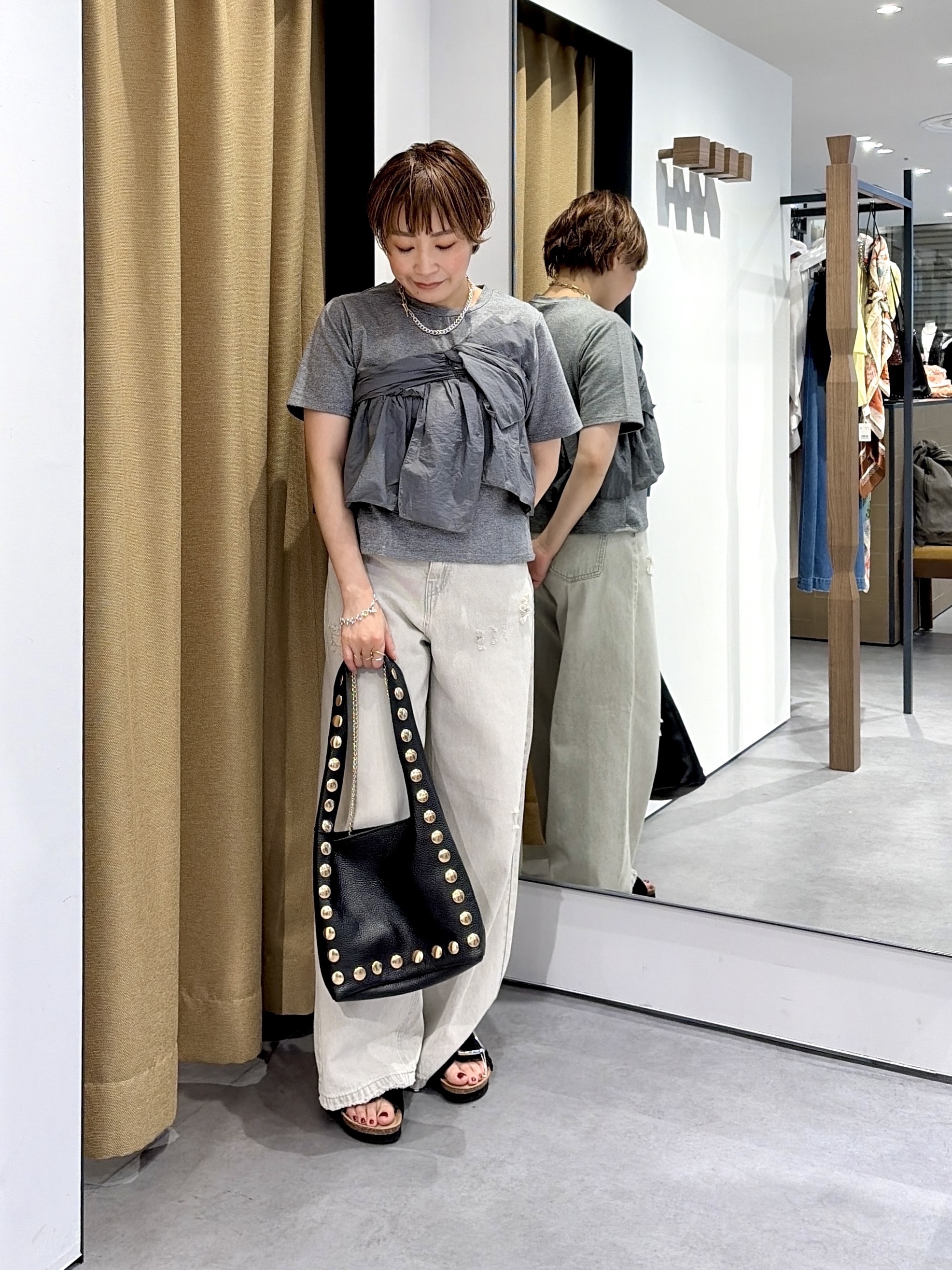 mari_831さんの「INDIVI｜ツイストドッキングTシャツ」を使ったコーディネート