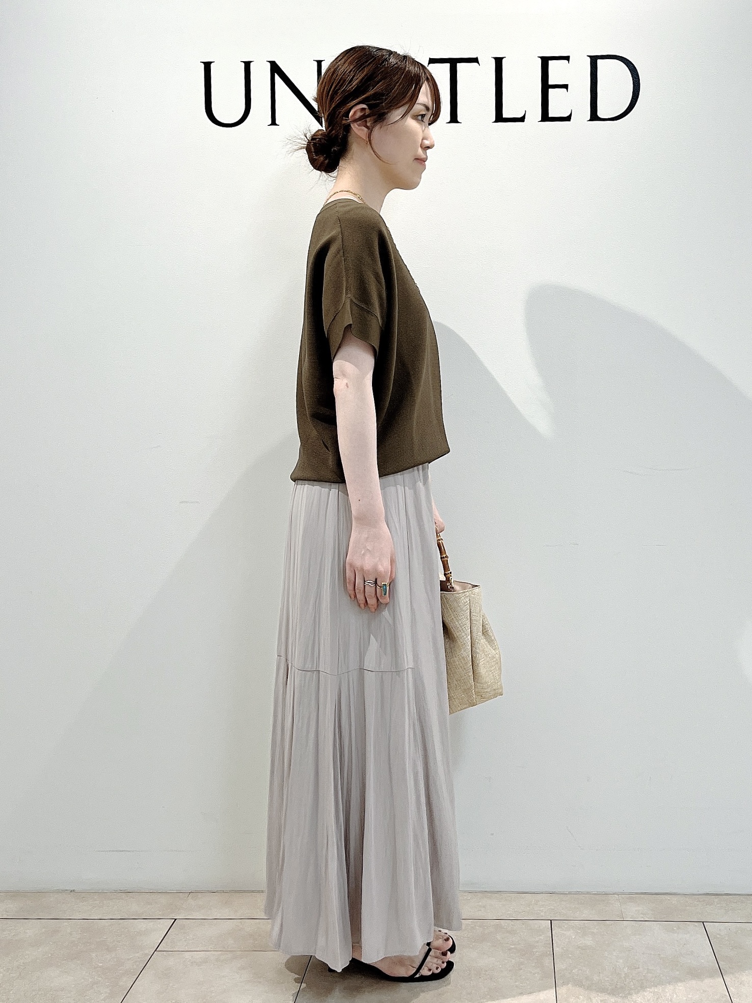 hayaさんの「UNTITLED｜【11色展開/体型カバー】前後2WAYフレンチスリーブニット」を使ったコーディネート