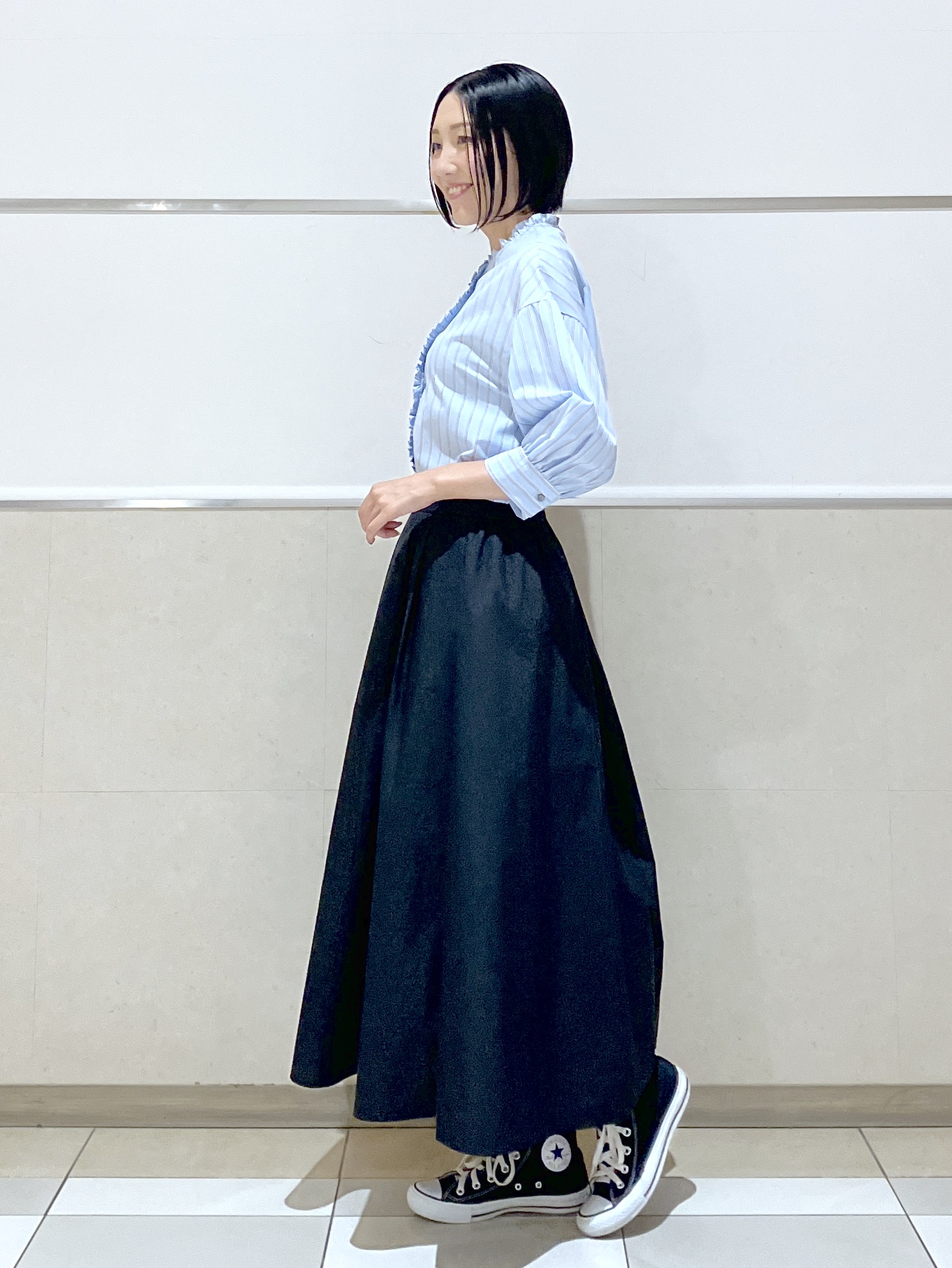 eriko さんの「Dessin｜【UVカット】ストライプフリルブラウス6分袖」を使ったコーディネート